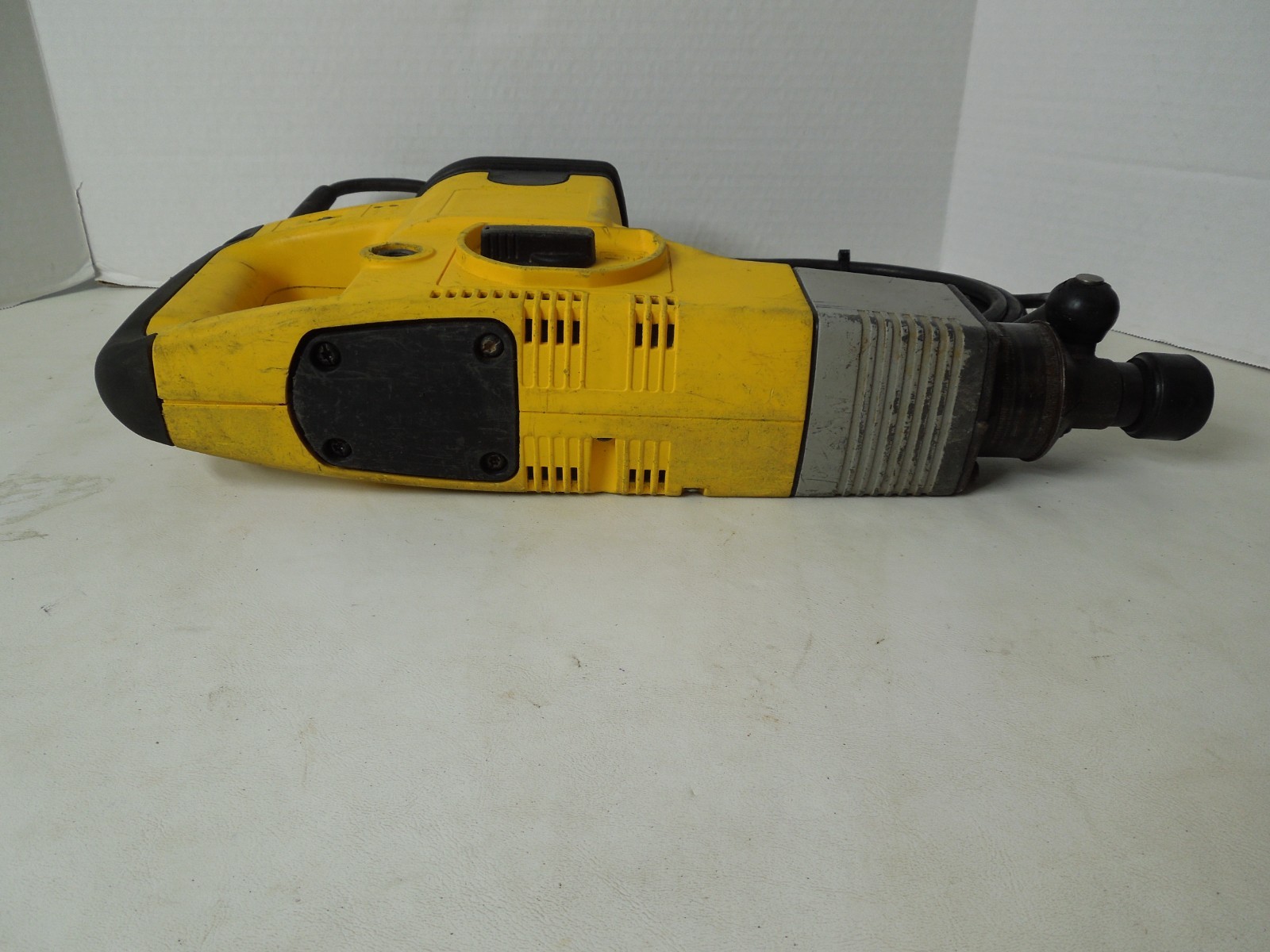 DeWalt DW533 1-3/4″ Rotary Hammer Type 103