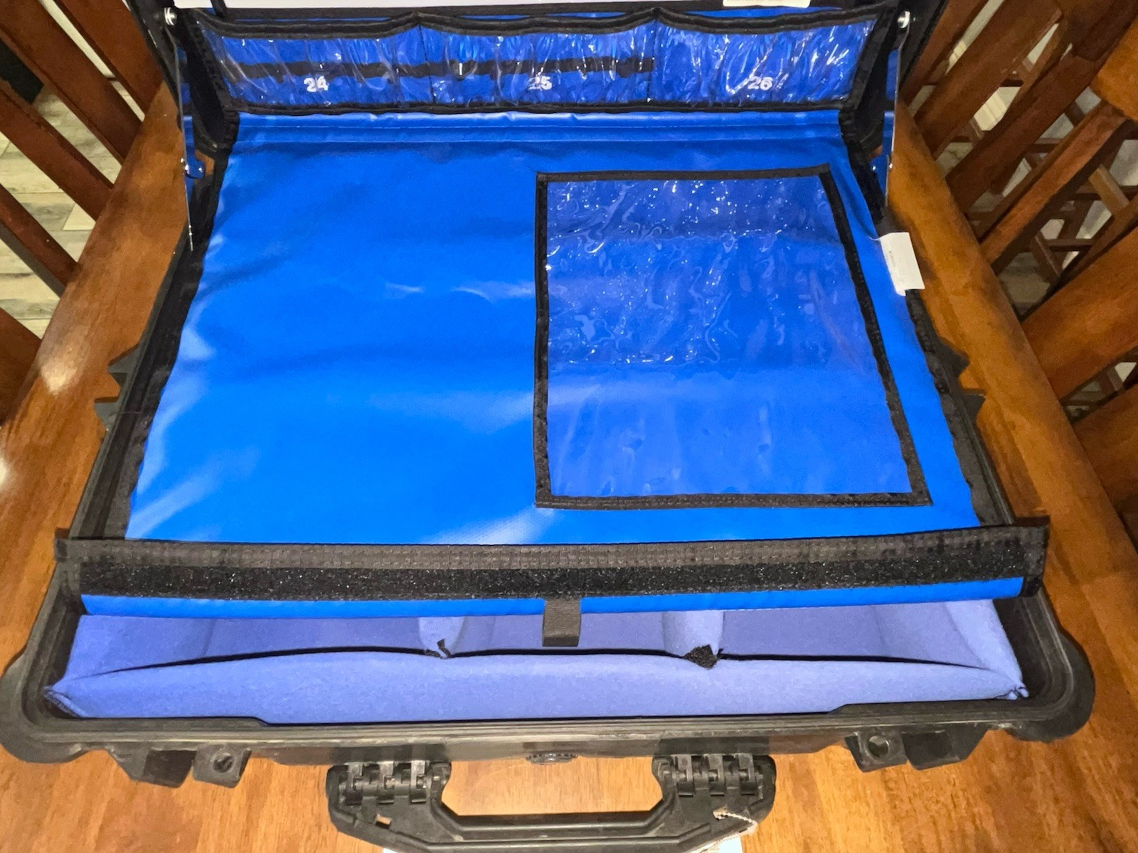 Iron Duck Pelican 1600 24″ x 18″ x 8″ EMS Medic Ambulance Hard Case, Black