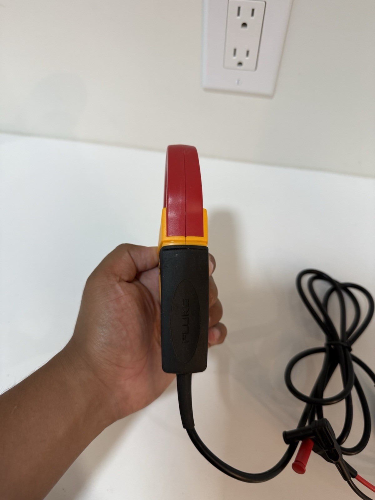 FLUKE I400 AC CURRENT CLAMP (NEW) SHIPS FAST – TESTED