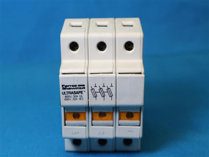Ferraz Shawmut USM3I Y219073 Ultrasafe Fuse Holder 3 Pole 30 Days Warranty
