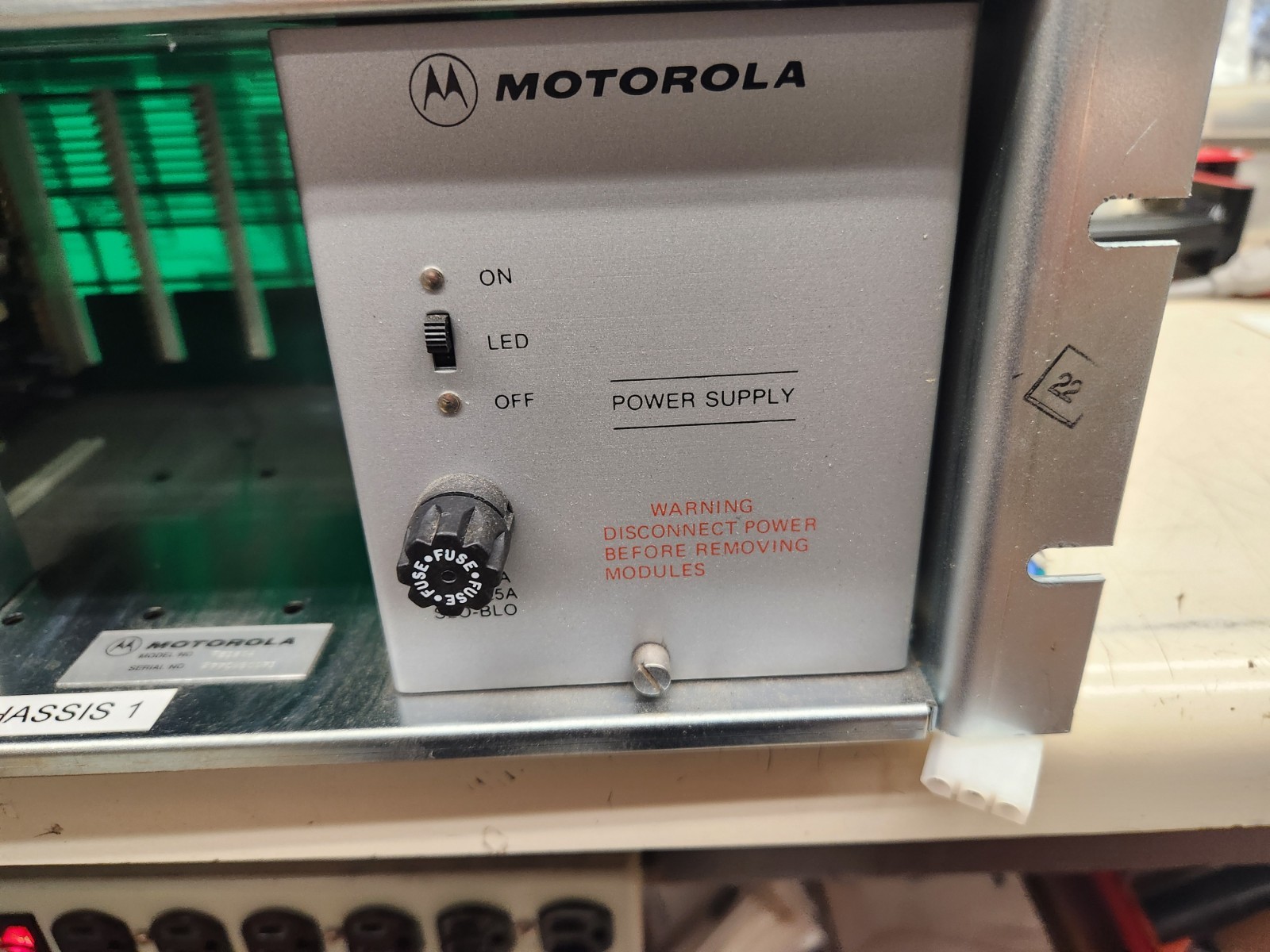 Motorola Quantar USC1 Model #T5180A WITH SIX TRN7349A29 BOARDS
