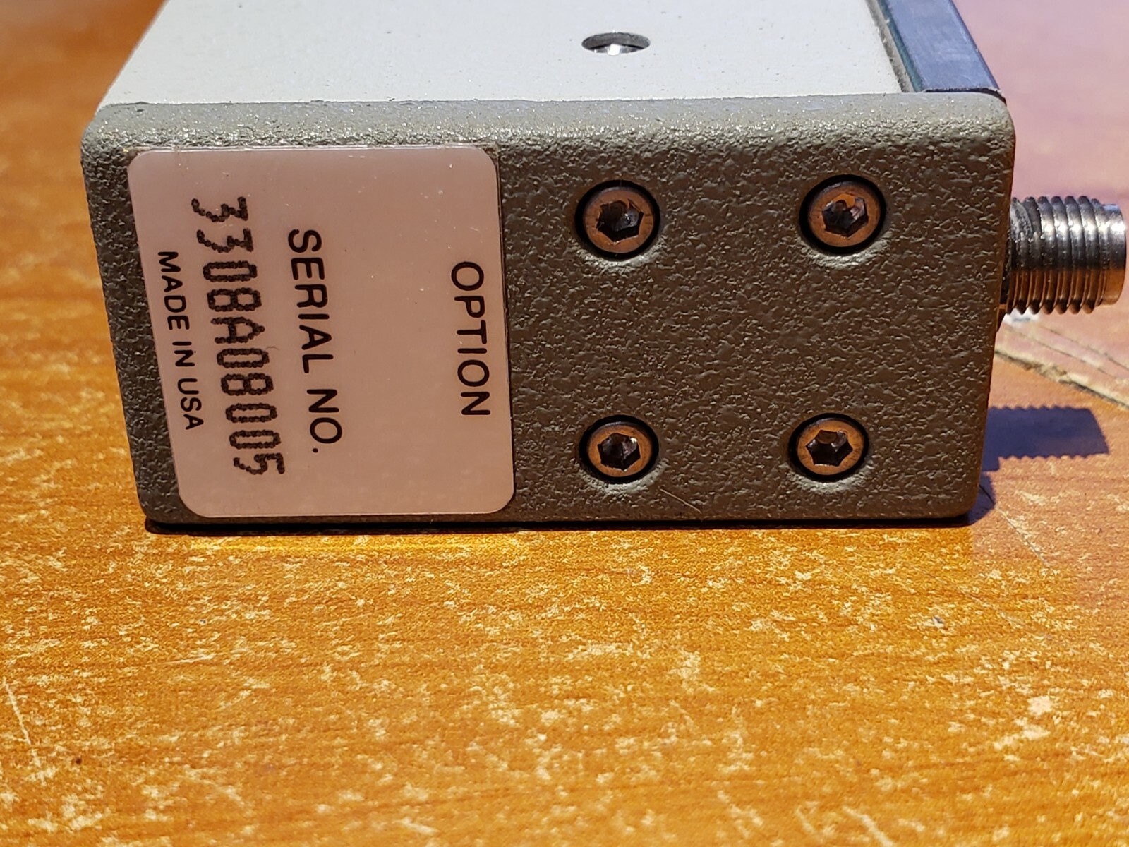 HP Agilent 33321G Programmable Step Attenuator 70dB DC-4 GHz SMA 8495G 1-Watt CW
