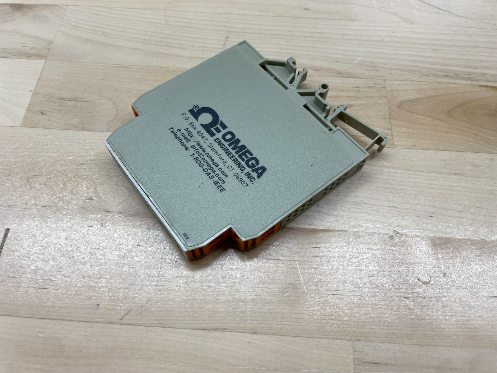 Omega DRG-SC-DC-U DIN Rail Mount Signal Conditioner (Used)