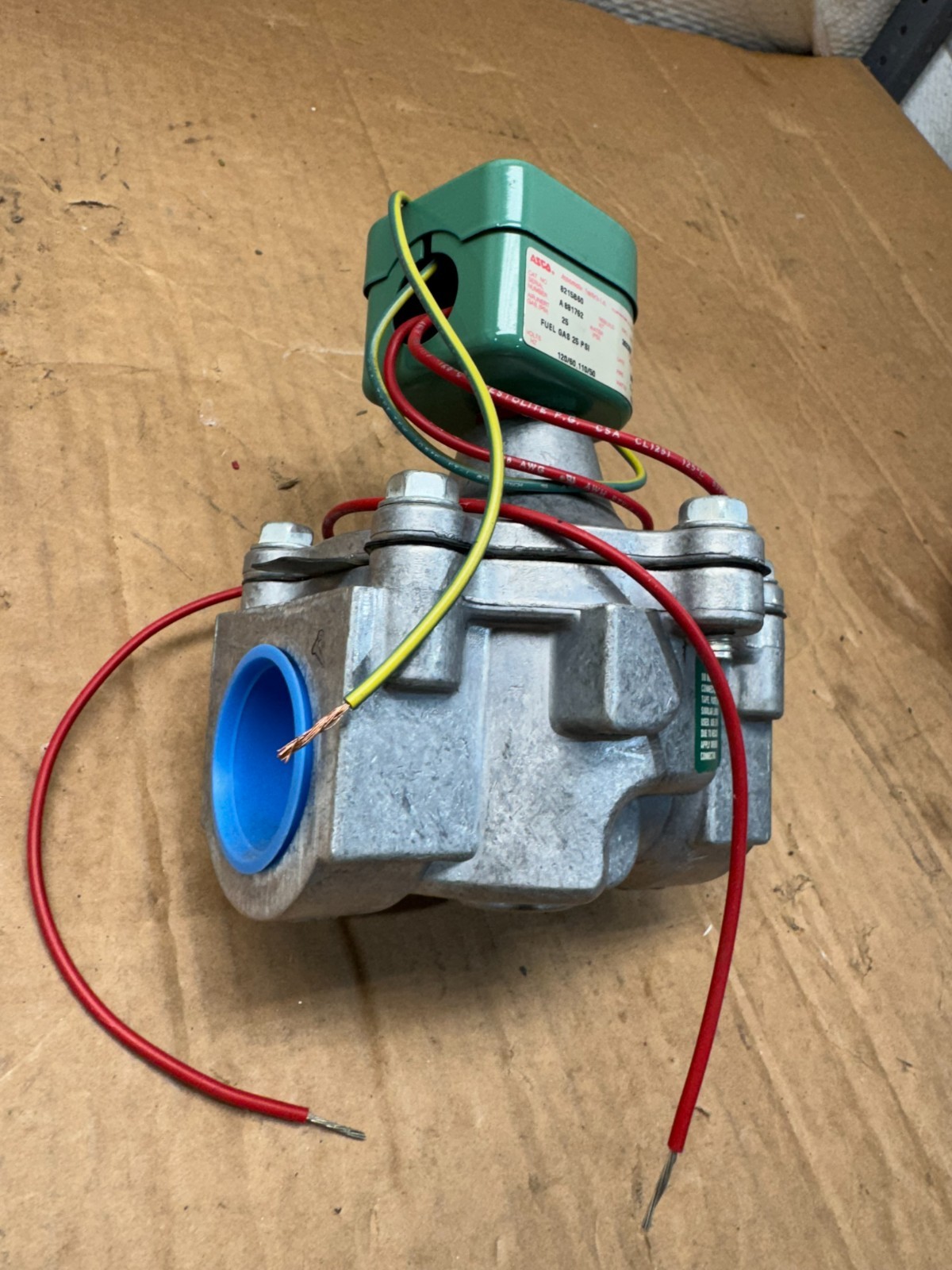 NEW NO BOX ASCO RED HAT 1-1/4″ SOLENOID VALVE 110/120V. NORMALLY CLOSED 8215B060