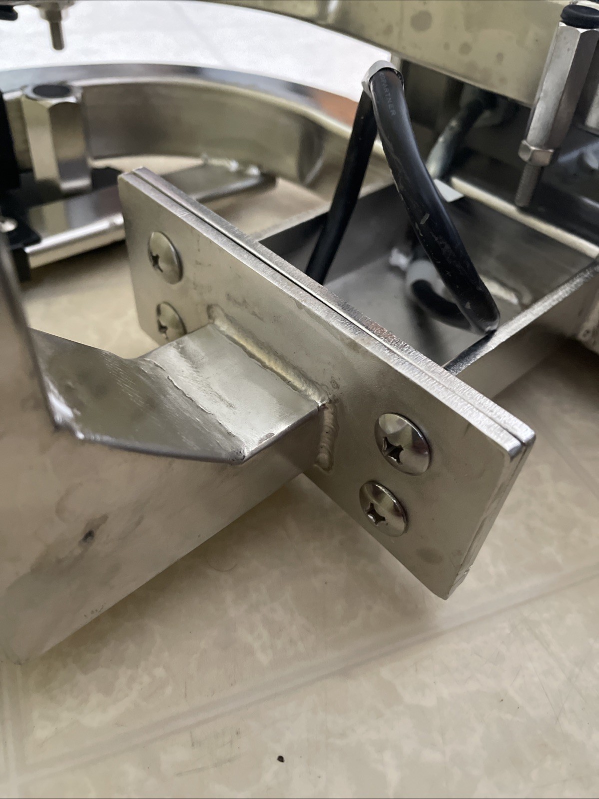 DIGI DS-520 Digital Platform Scale 300 Lb Food Service Stainless Water Resistant