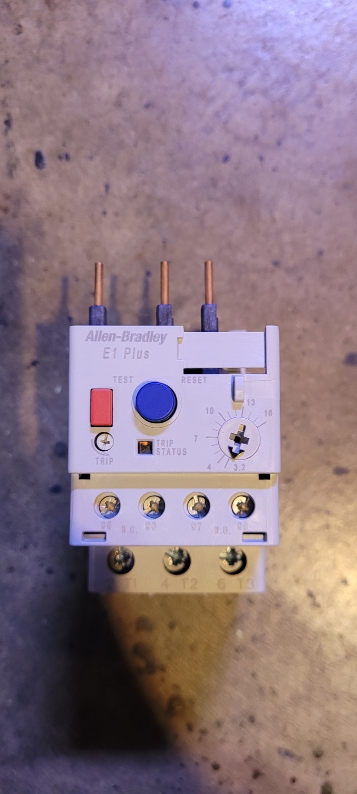 New Allen-Bradley 193-ED1DB Ser C 3.2-16A Overload Relay