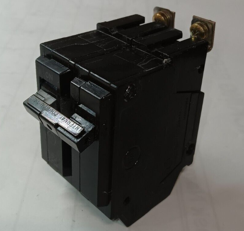 GE THQB2130 30 AMP BOLT-ON CIRCUIT BREAKER 2 POLE 120/240 VAC