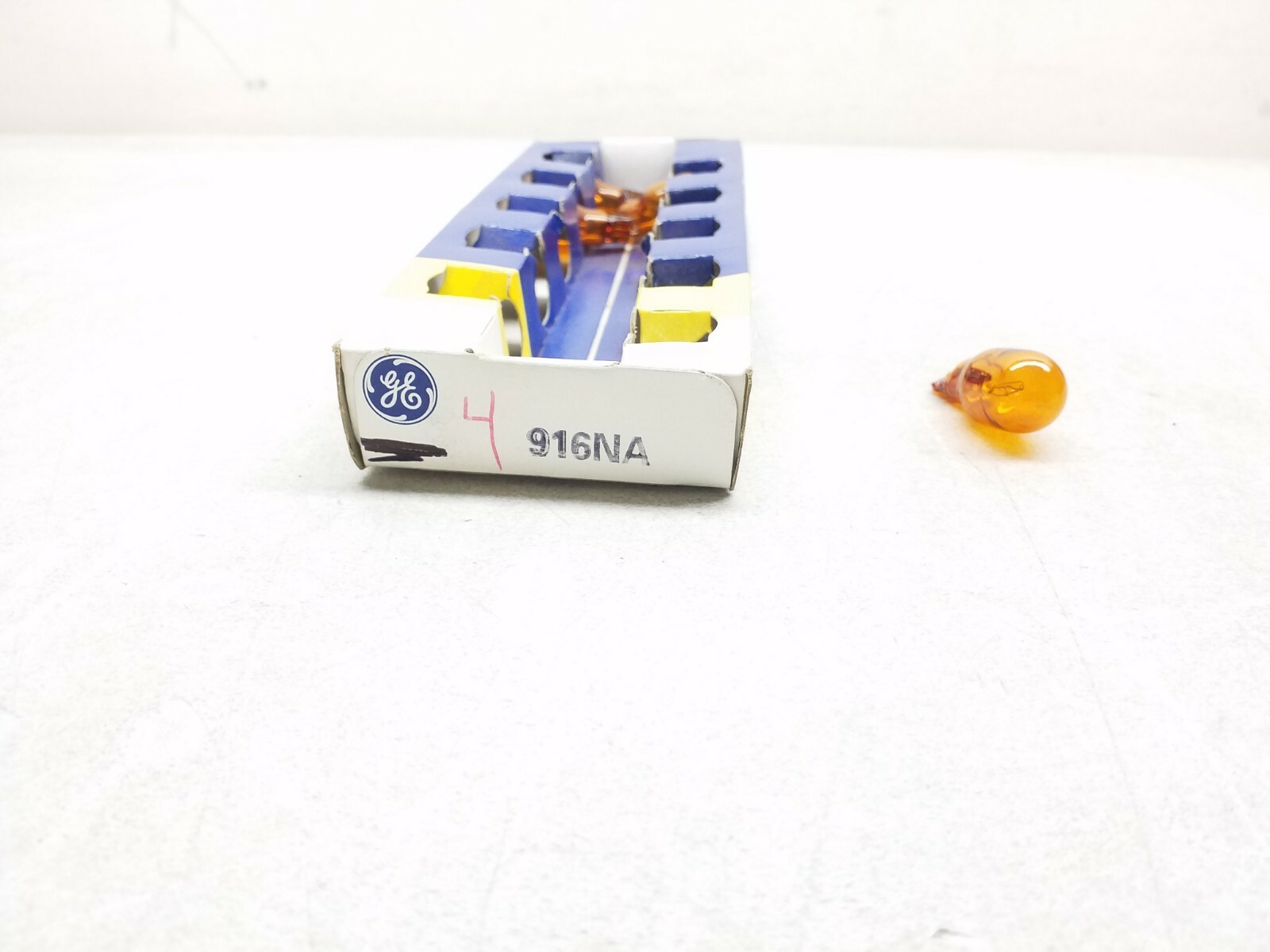 916NA General Electric Miniature Lamps Free Shipping Free Returns