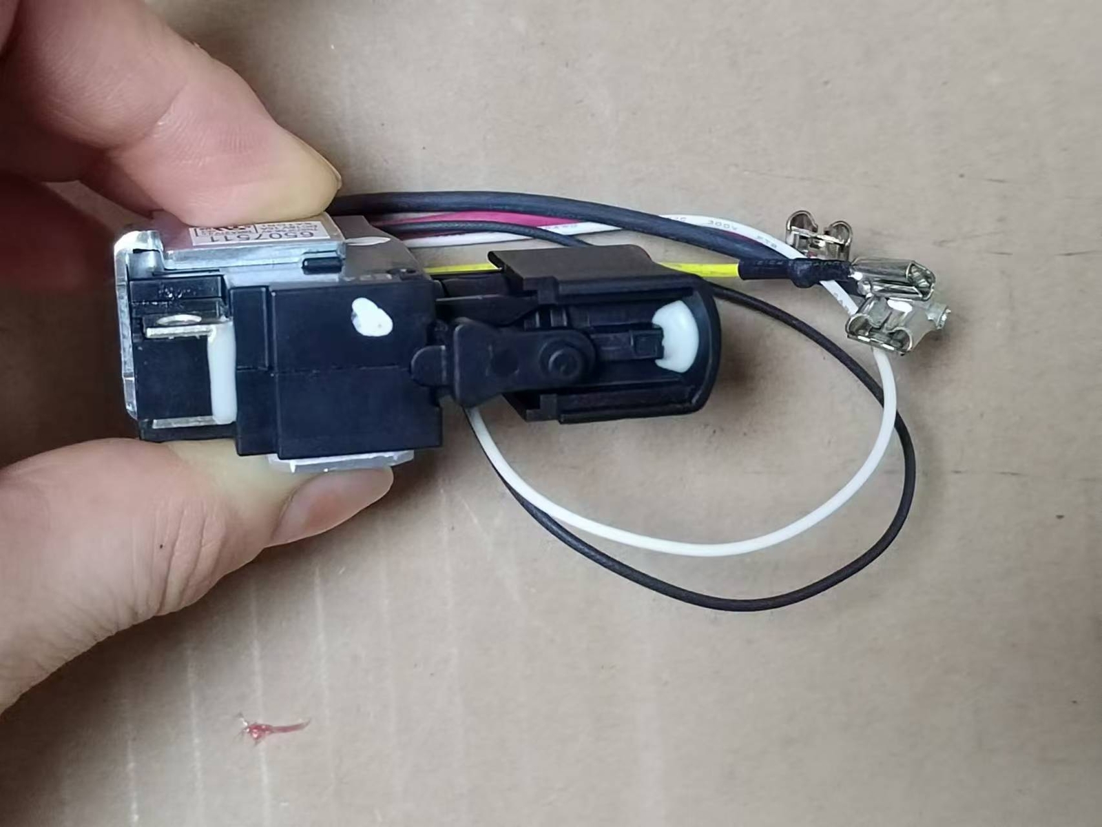 1PC Makita Switch 6507511 TG573FSB-8V DC18V 15A