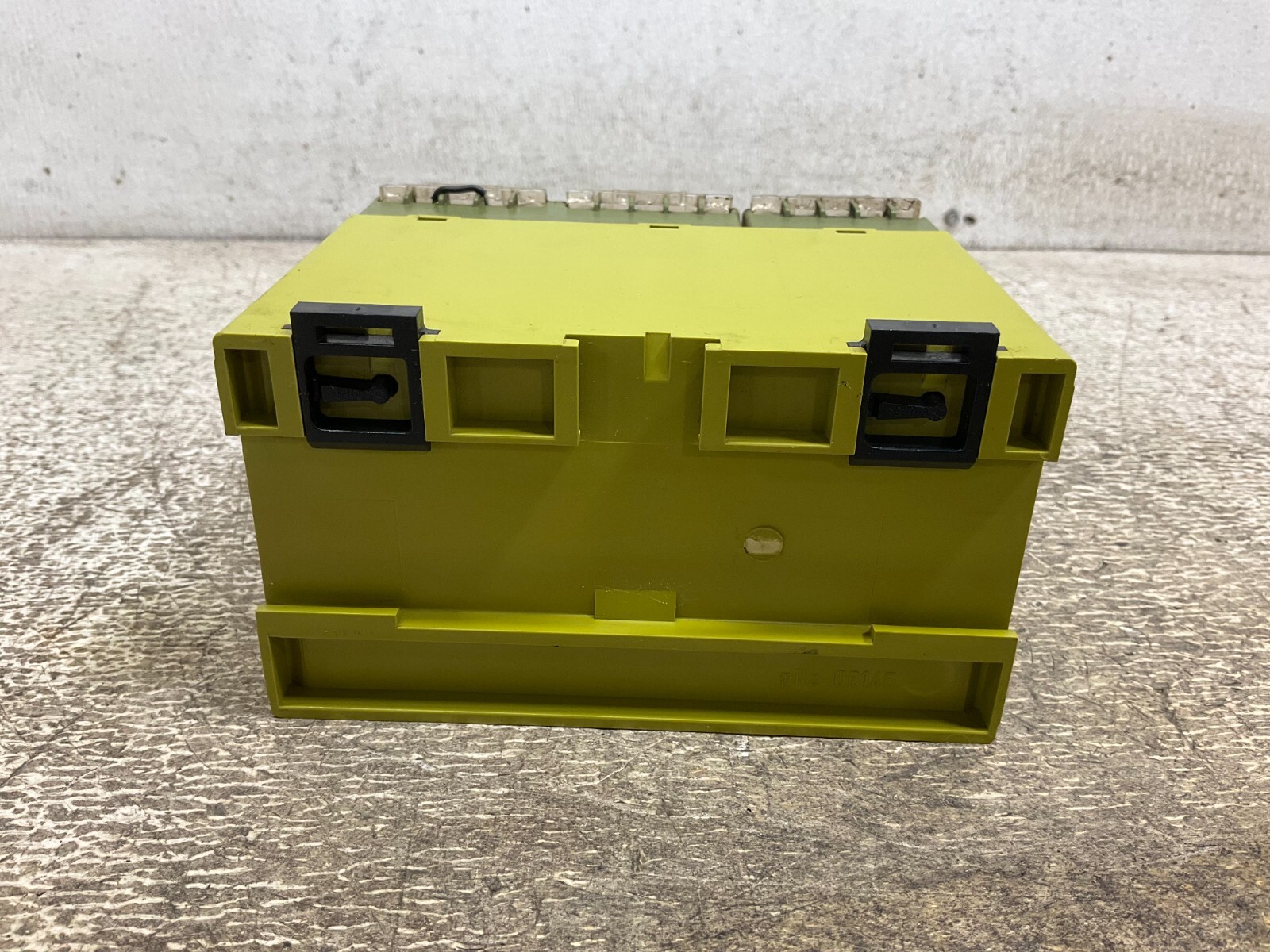 Pilz PNOZ 3 24 V DC 5S10 Safety Relay 24 VDC 474894 PNOZ324VDC5S10