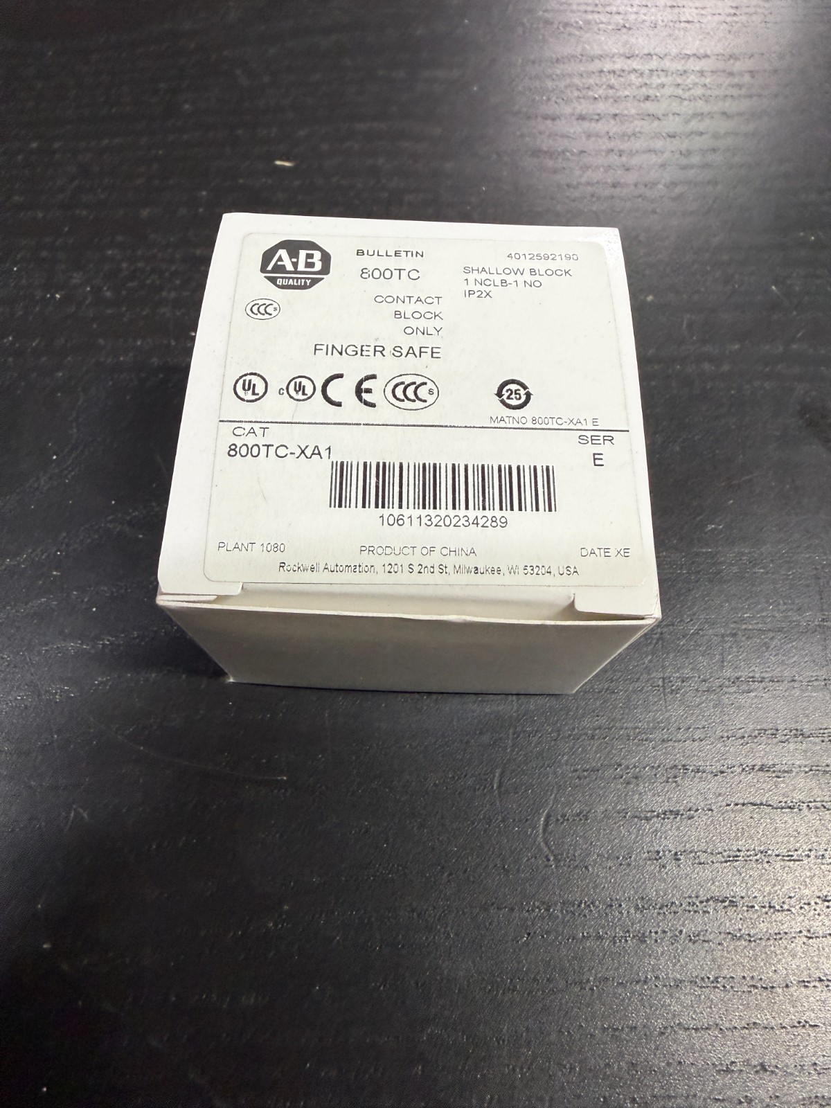 AB 800TC-XA1 1NCLB, 1NO – ITEM#663, NEW IN BOX