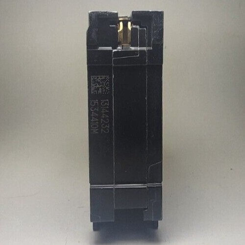 Siemens 20 Amp QT 120/240V Circuit Tandem Breaker Q2020 New