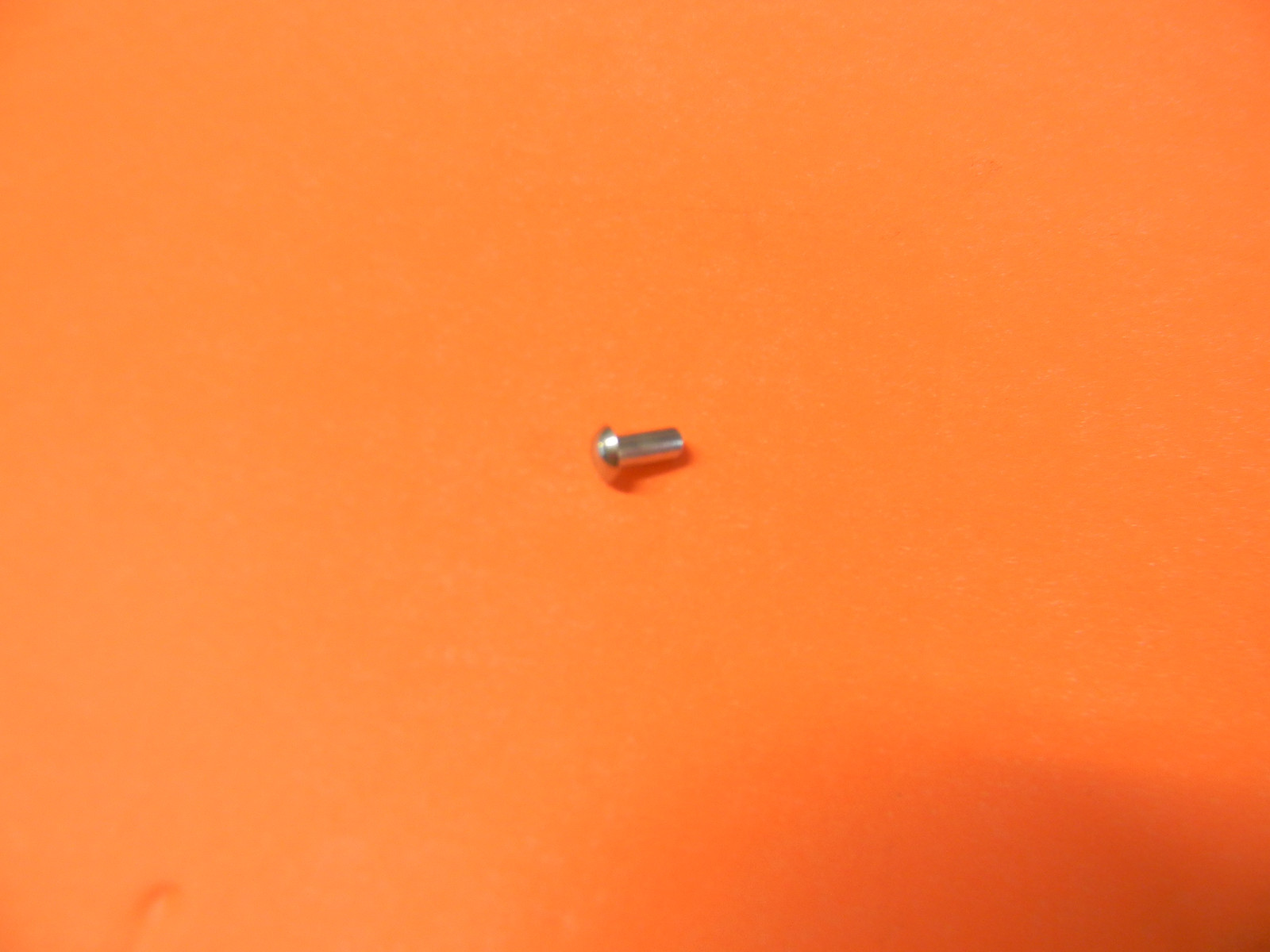 MODEL TAG ROUND HEAD RIVET 3X6 FOR STIHL CHAINSAW # 0000 974 1000 —— UP 134