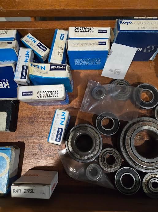 Mixed LOT 66 Bearings BROWN SHARPE VINTAGE WOOD BOX (35 NIB) (31 LOOSE) NEW $149