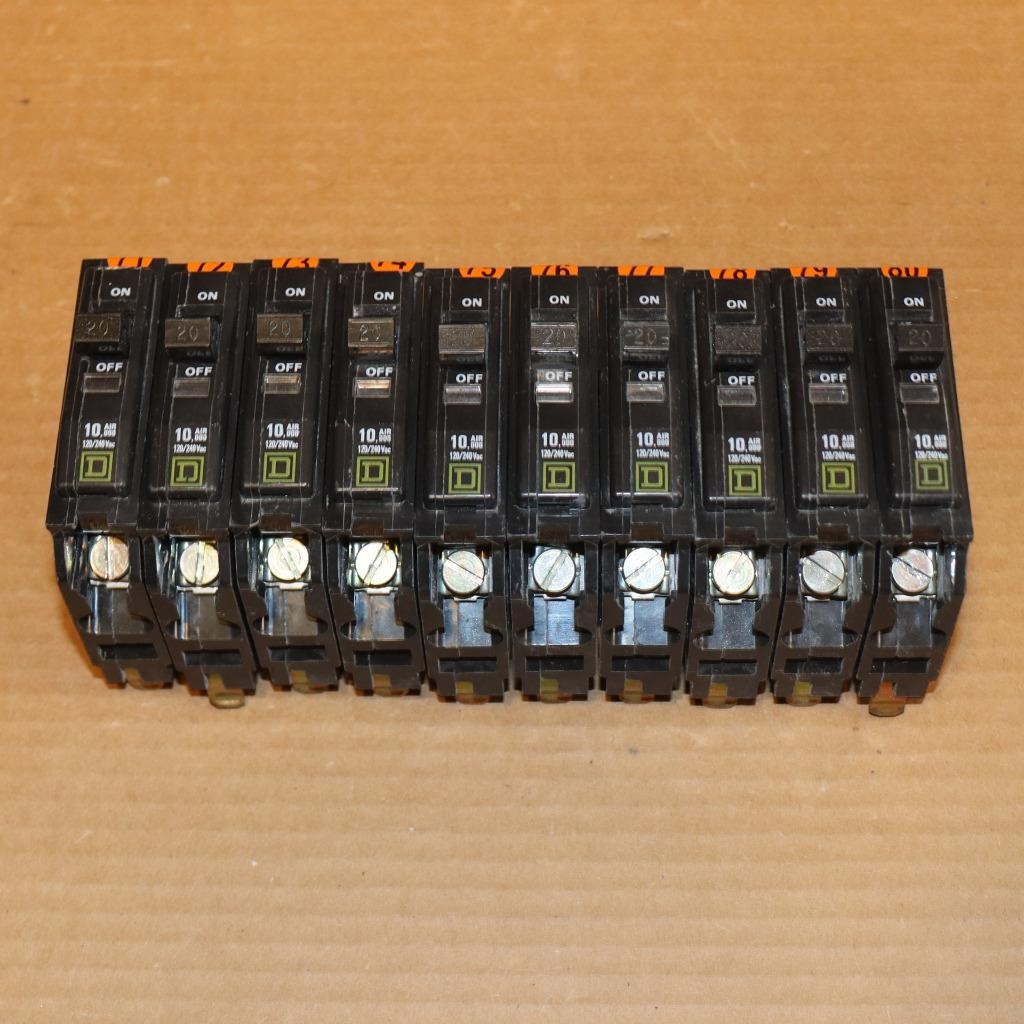 Lot of 10 Square D QOB120 1 Pole 20 Amp Bolt In Breakers OG#71-80