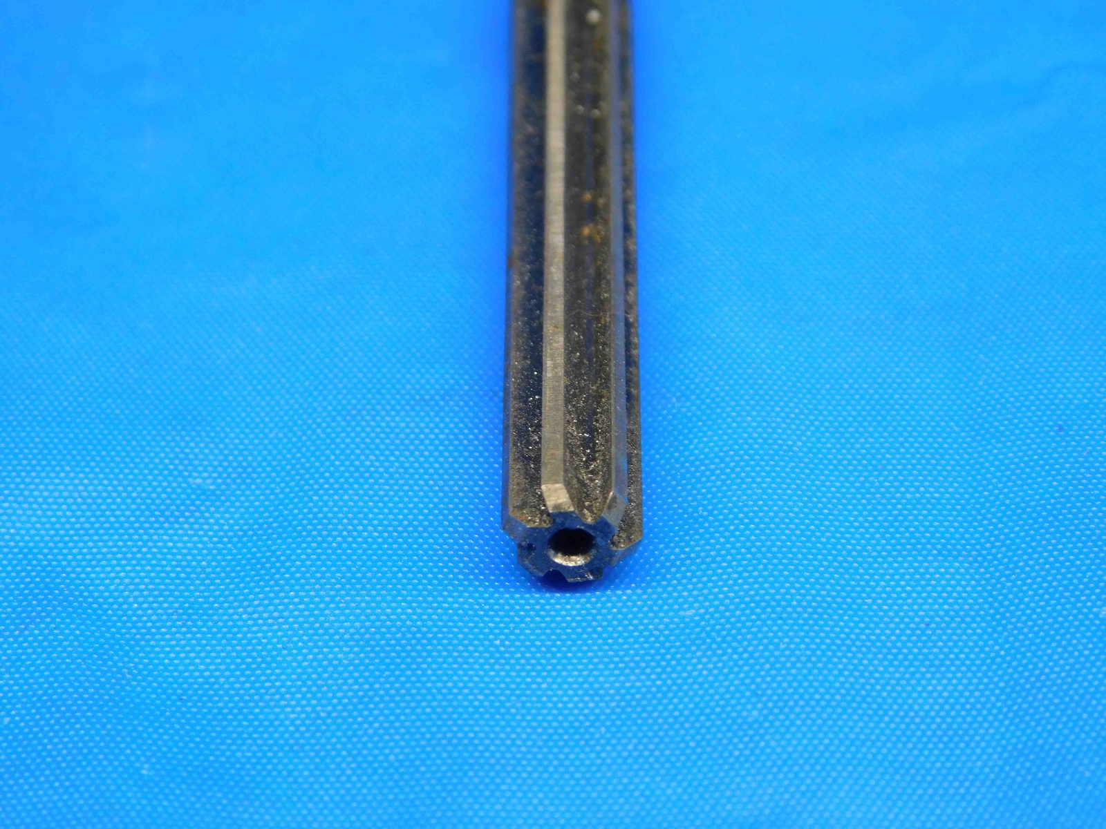 0.2362 O.D. HSS CHUCKING REAMER 6 FLUTE .2362 15/64 .2500 -.0138 UNDERSIZE 6 mm