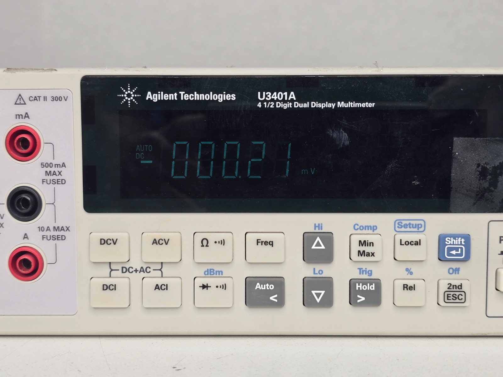 Agilent Technologies U3401A Digital Multimeter 4½ Digit Dual Display