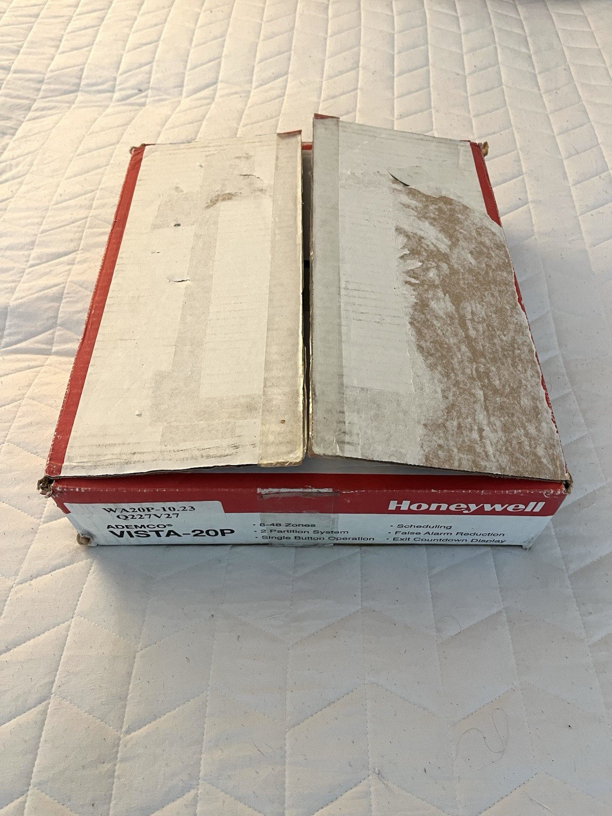 Honeywell ADEMCO VISTA-20P Security Alarm Control Panel Kit