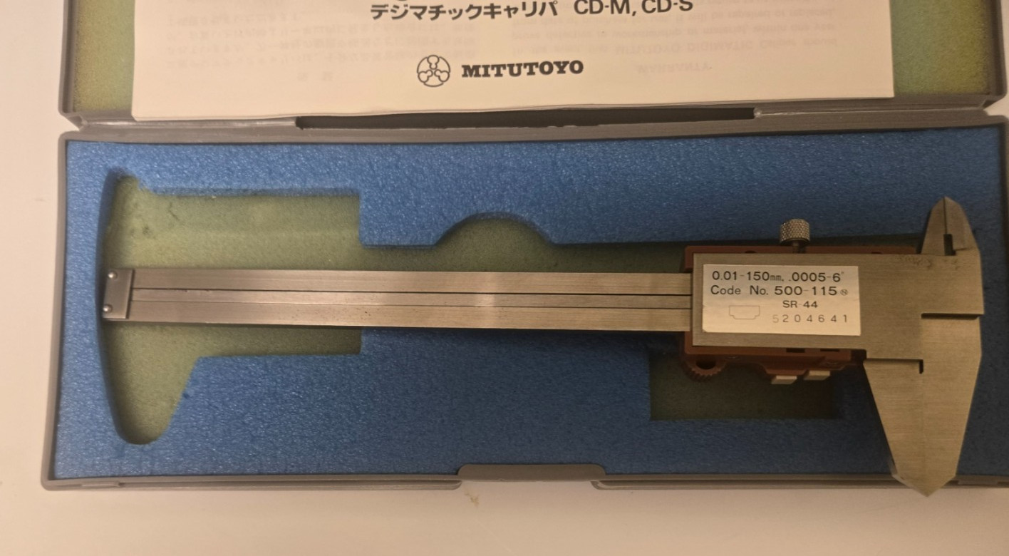 Mitutoyo Digimatic Caliper 500-115 6”