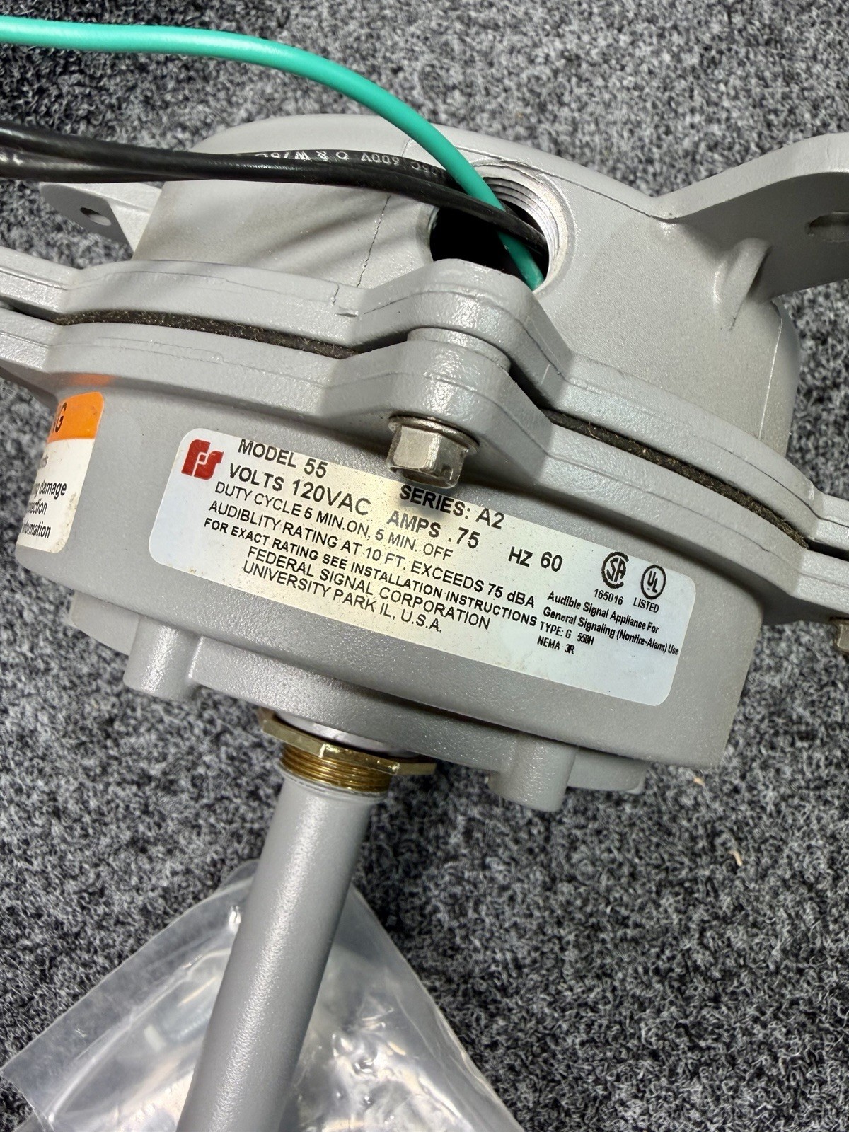 FEDERAL SIGNAL 55-120-1 Electric Resonating Horn 120V, 115/105 dB