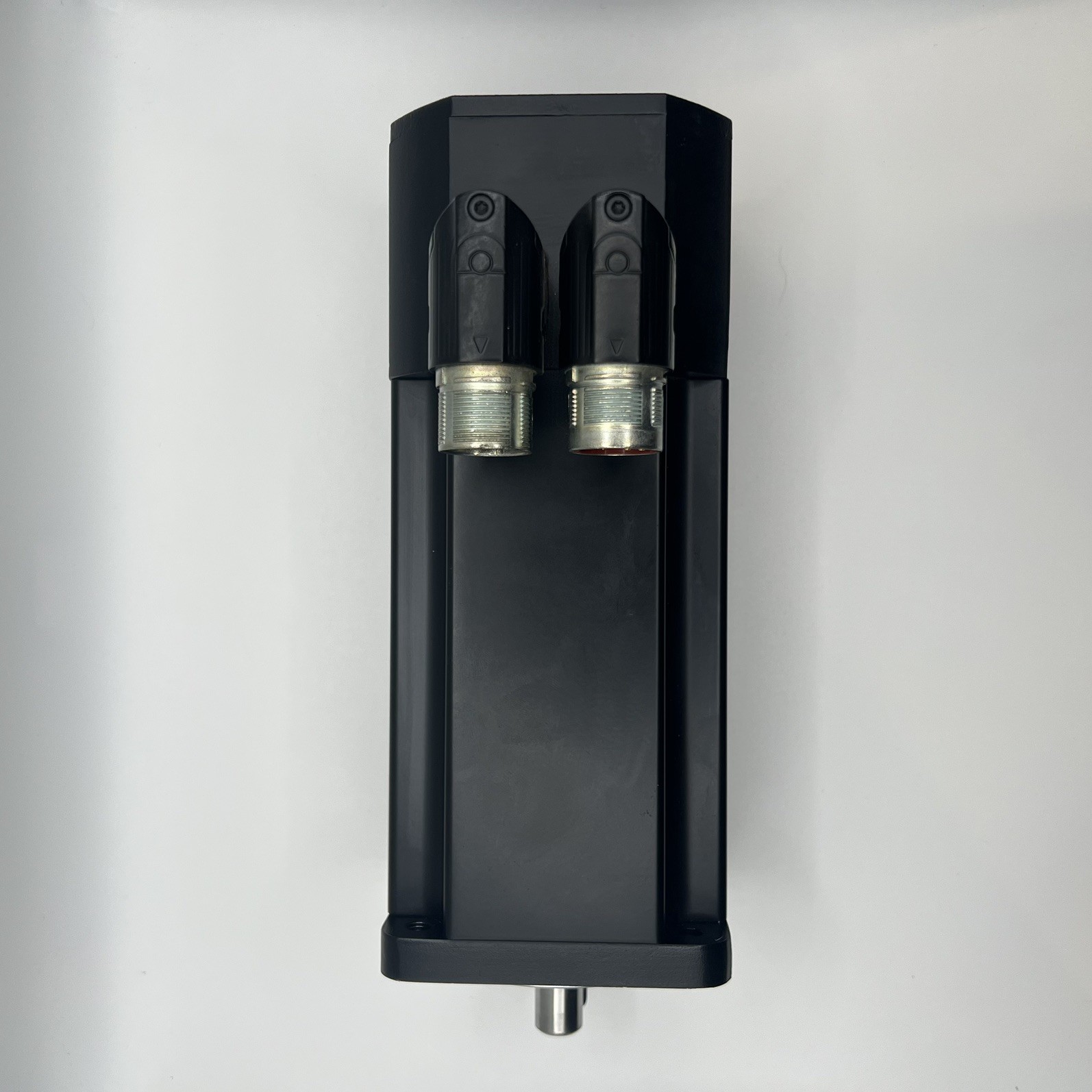B&R 8LSA36.R2045D300-3 Synchronous Servo Motor 8LSA36R2045D3003 Servomotor 3PH