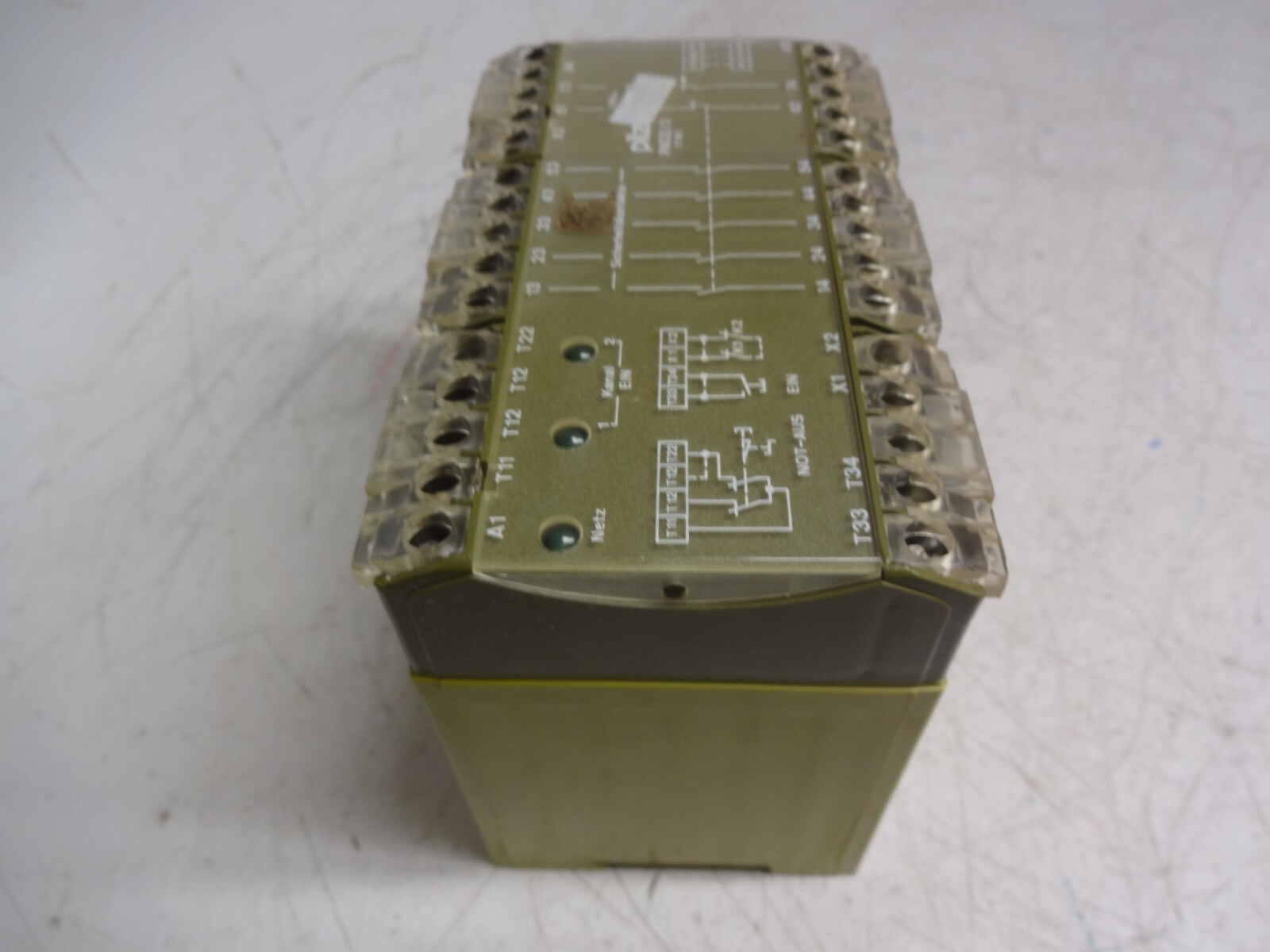 Pilz Pnoz/324vdc5s1o1w Safety Relay