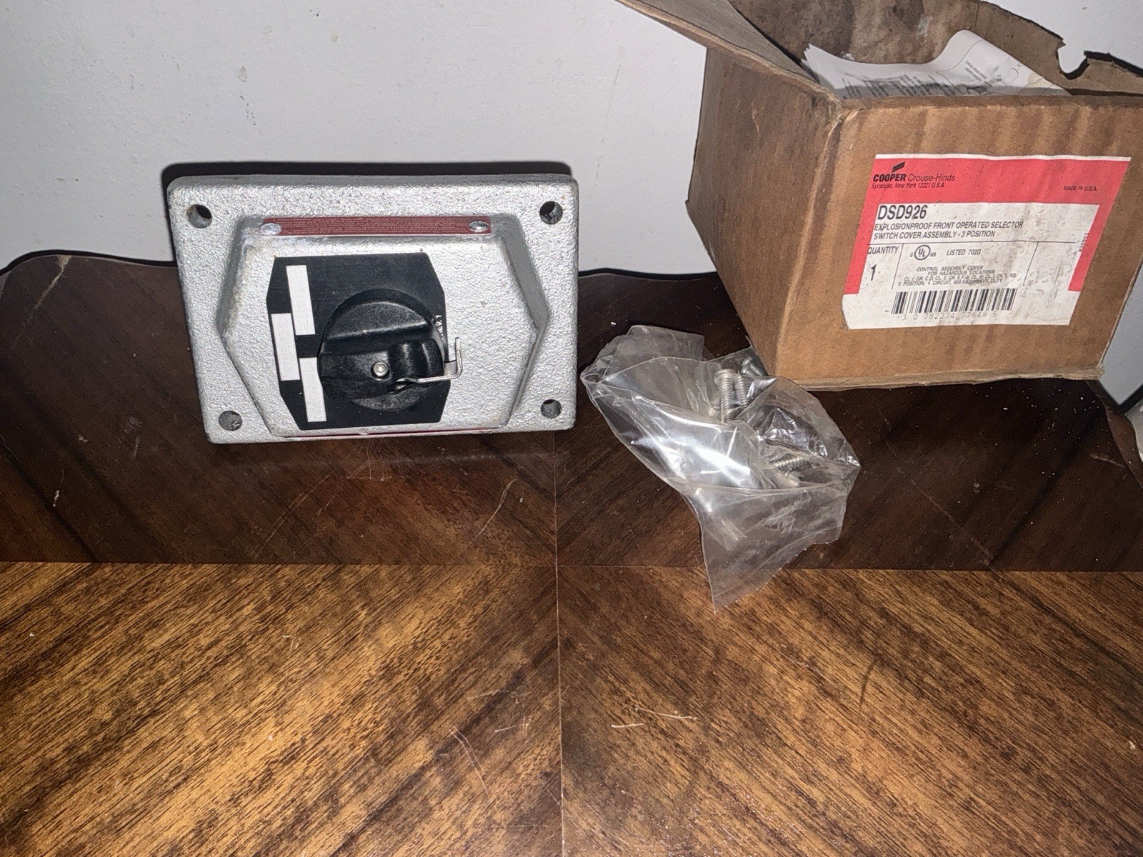 Cooper CROUSE HINDS DSD926 Explosion Proof 3 Position Selector Switch Assembly