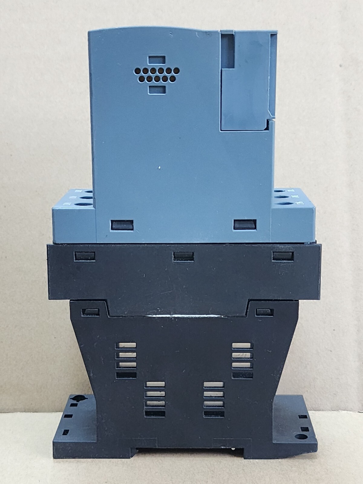 3RW3014-BB14 SIEMENS SIRIUS SOFT STARTER 3RW3014-BB14