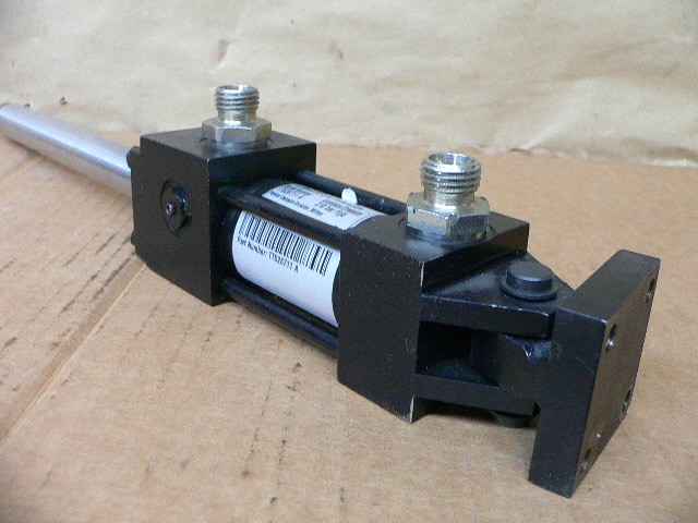 Parker 25Cbbmirls23m30.00M2200 Pneumatic Hydraulic Cylinder