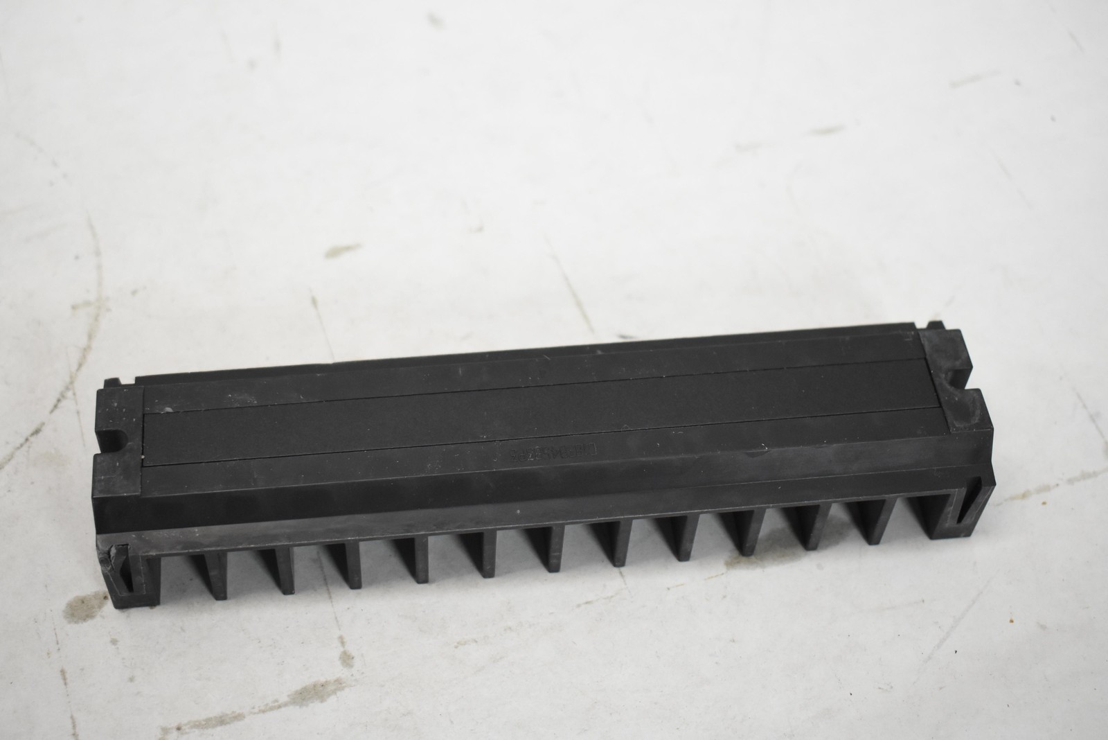 GE EB25B12 Terminal Board 600V 30A 18-10 AWG 20 LBS-IN USA Electrical