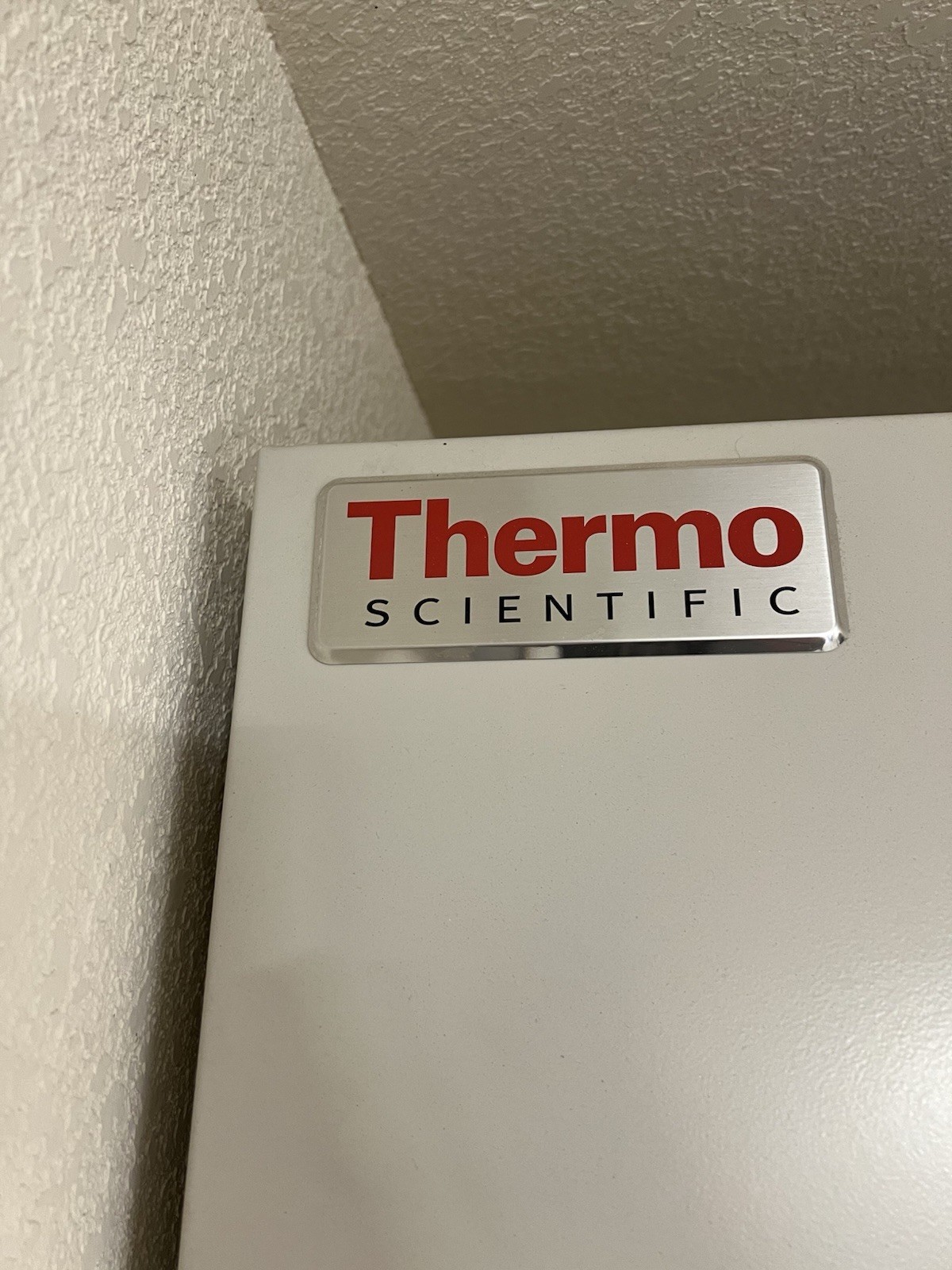 Thermo Scientific 1305 1300 Series A2 Biological Safety Cabinet 48 in Hood