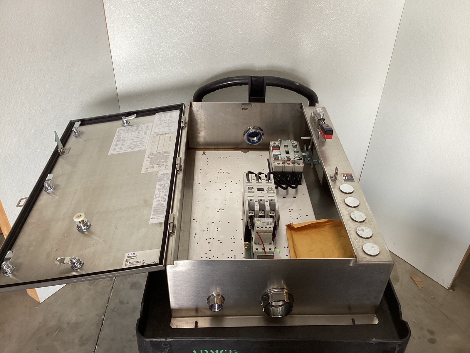 Eaton ECN2234AAG Combo Non-reversing Starter sz.3 HMCP 100 Amp