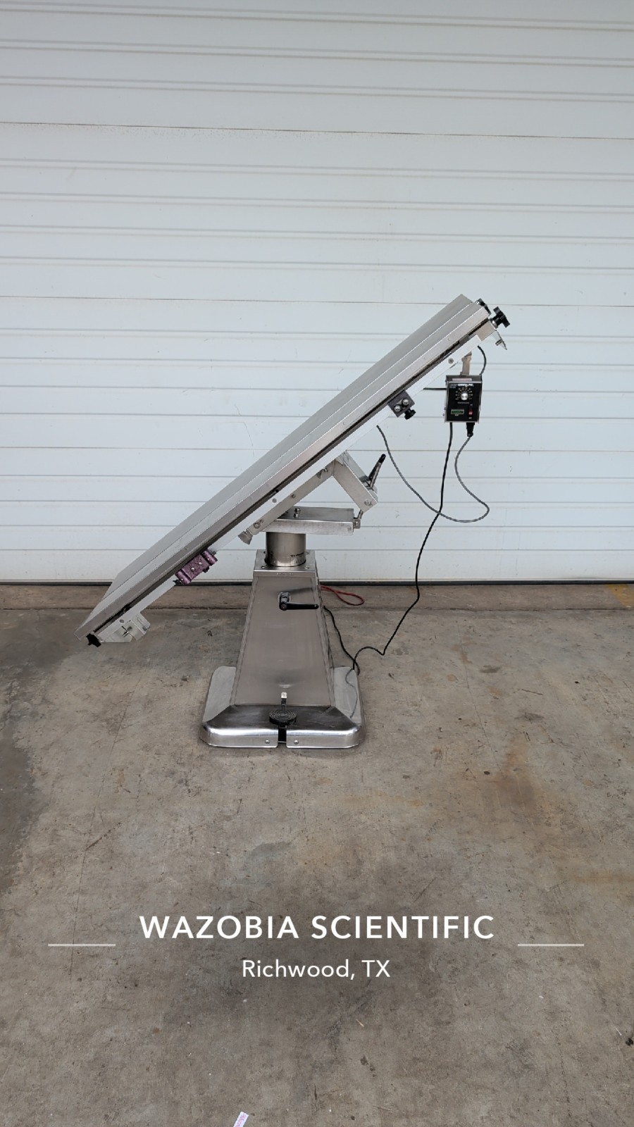SHOR-LINE V-TOP HEATED ADJUSTABLE SURGERY TABLE