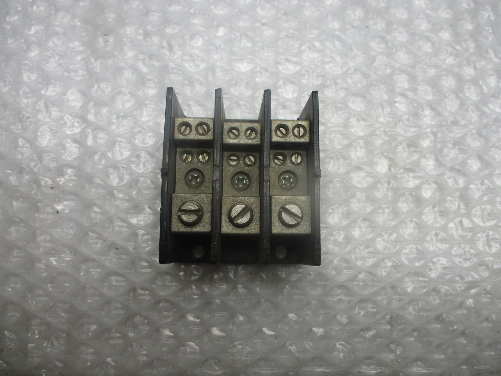 ALLEN BRADLEY 1492-PDM3141 SER.B DISTRIBUTION BLOCK UNMP