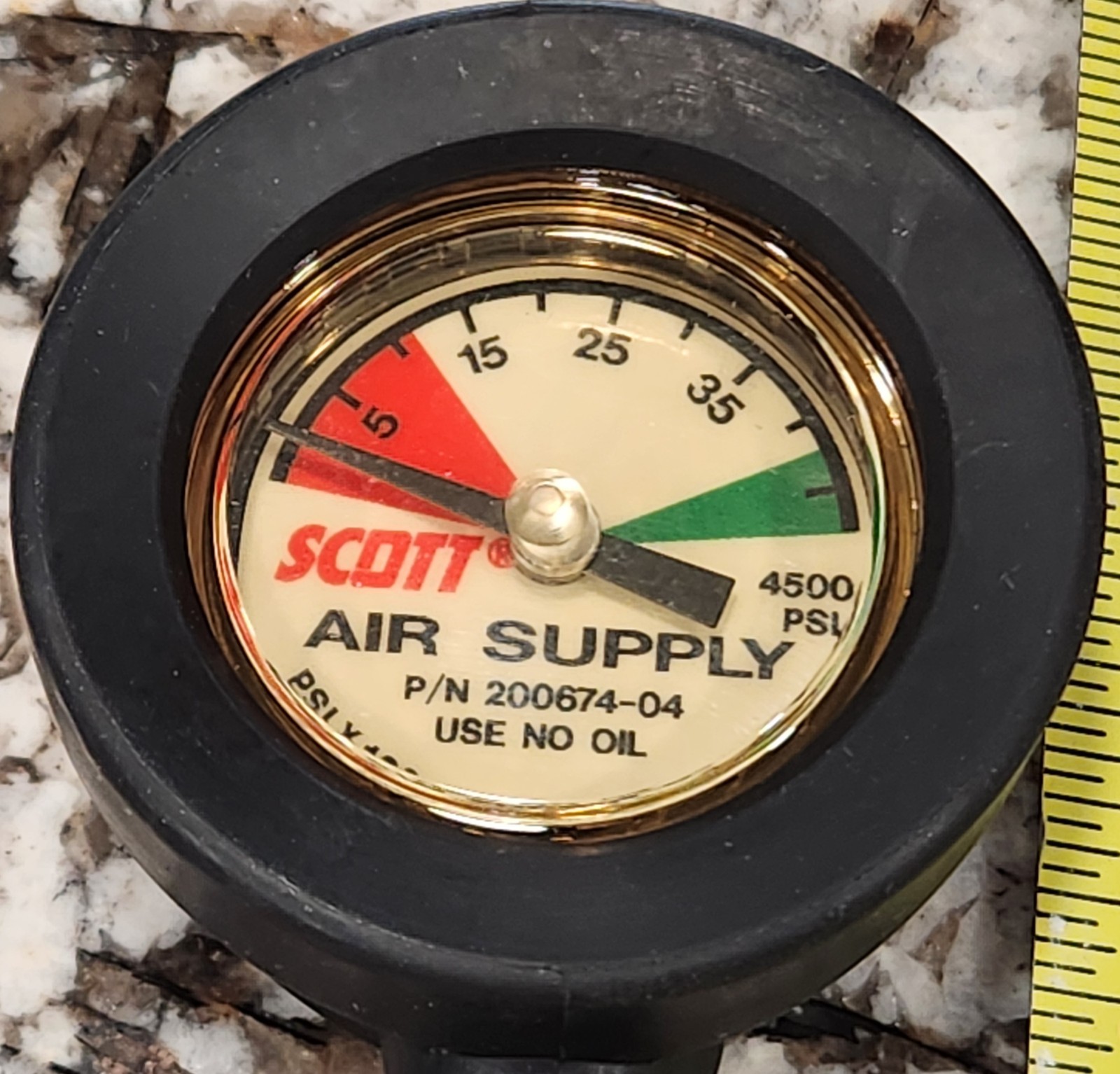 New Old Stock Scott 4500 Pressure gauge w/ 24″ Line Assembly PN 804851-01 SCBA