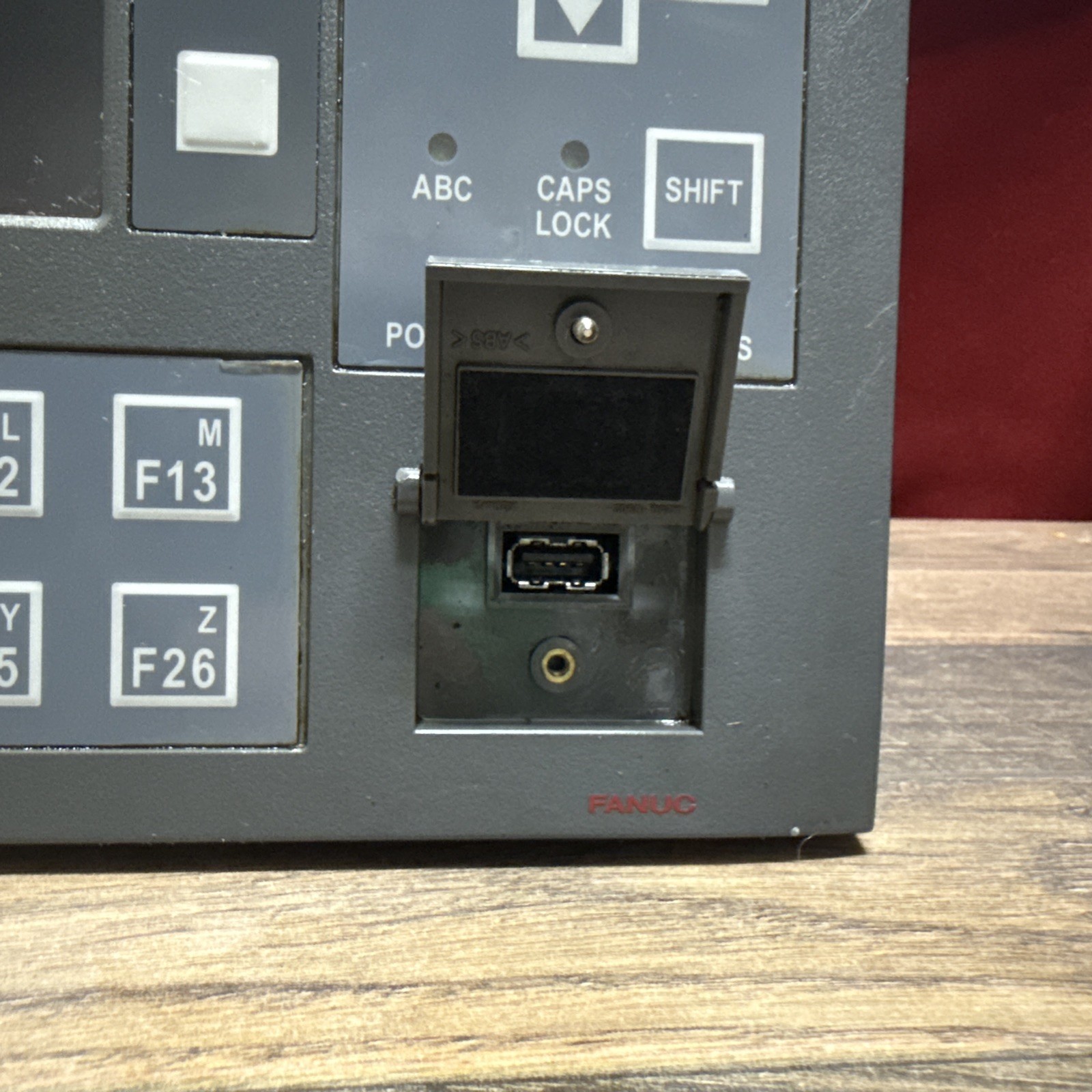 FANUC 180i A13B-0196-B412 PANEL; A08B-0084-D432 BASE UNIT; A08B-0084-C120/F