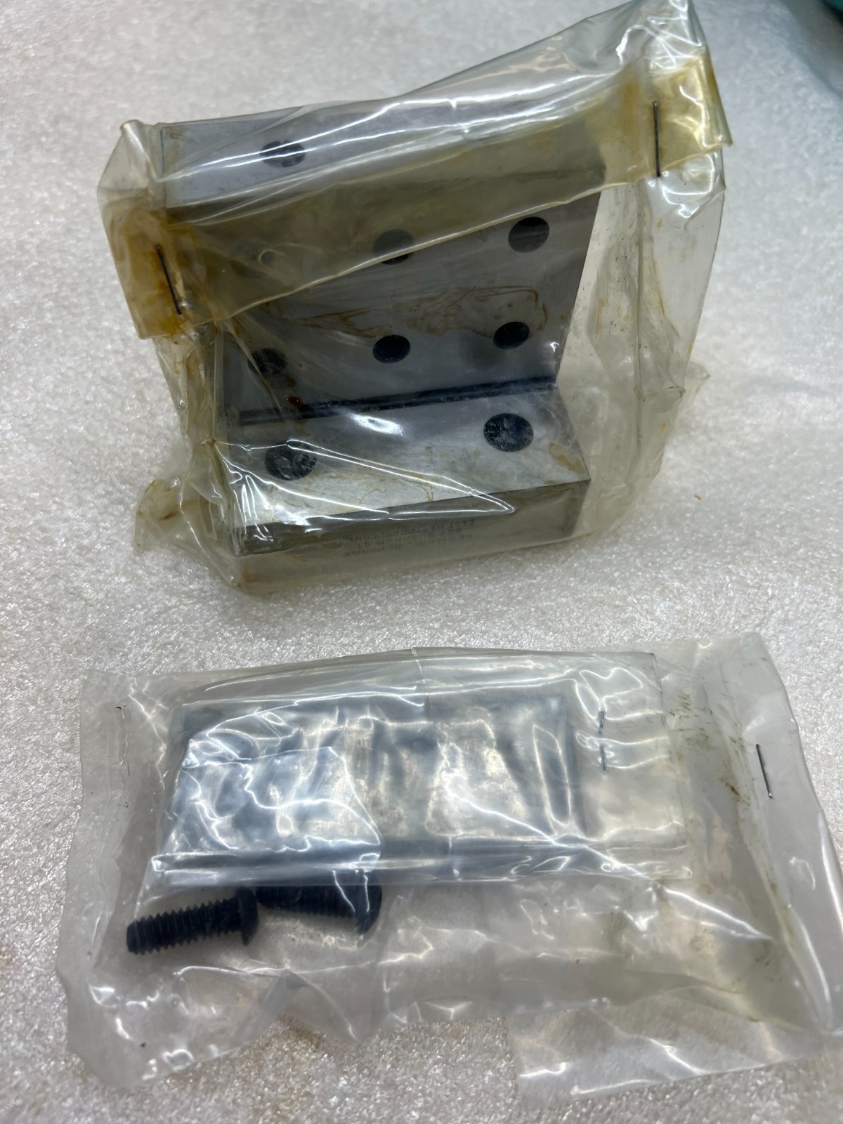 *NEW* HERMANN SCHMIDT 3″X3″ ANGLE PLATE INSPECTION WITH RAIL AND SCREWS