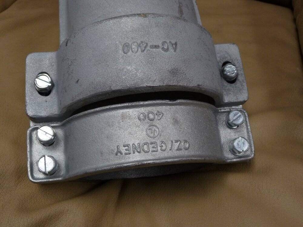 Oz-Gedney AC-400 AC FMC Flex Conduit 90 Degree 4″ Connector New