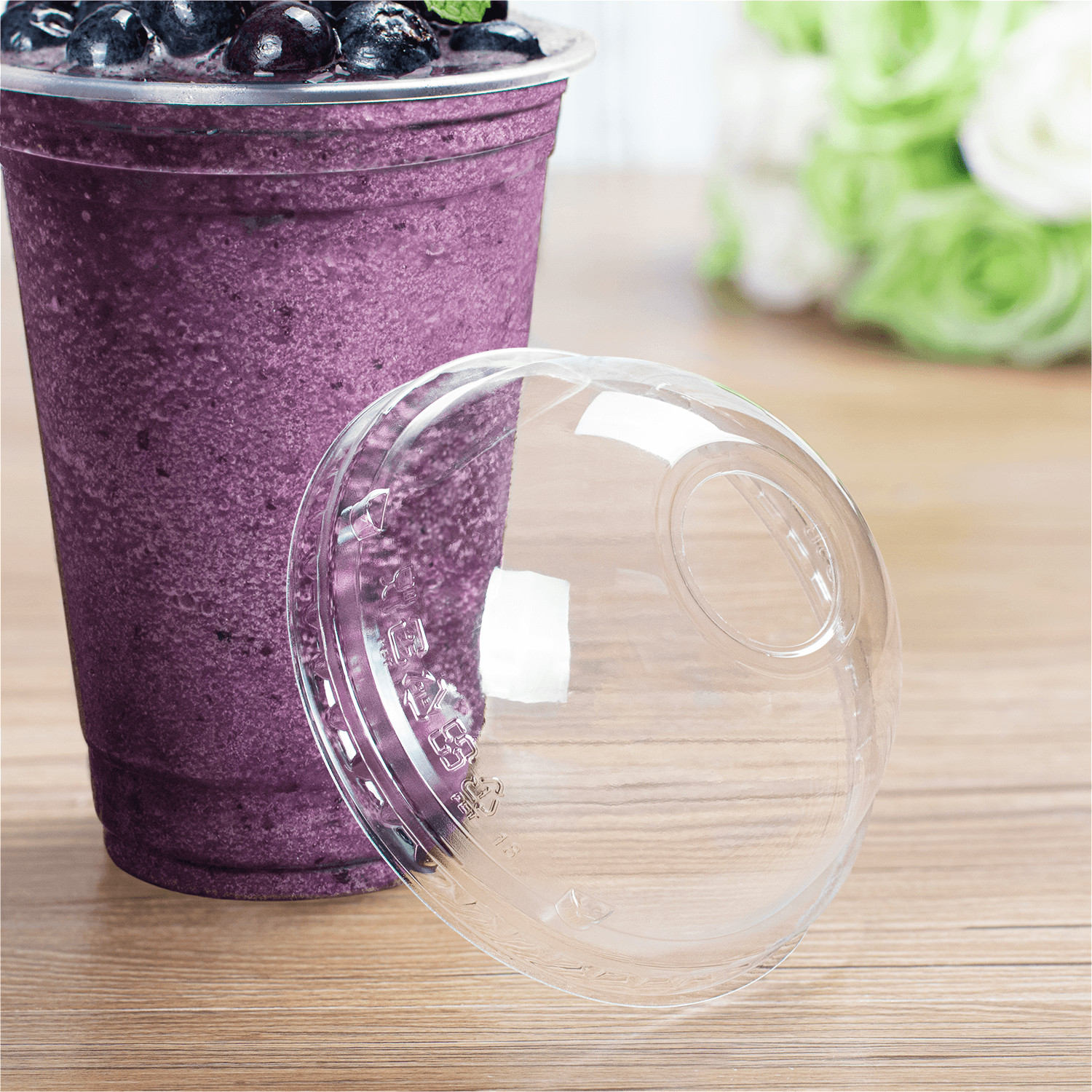 Karat 95mm PET Plastic Dome Lids – 2,000 ct, C1041