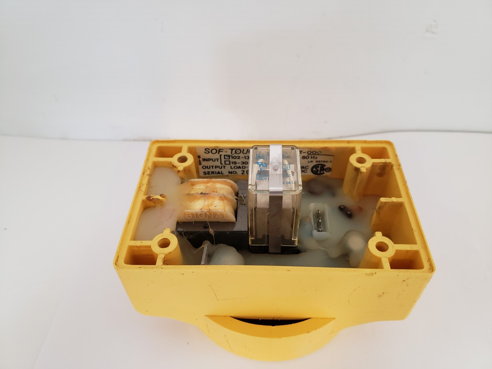 SOF TOUCH ST-000 INDUSTRIAL MACHINE SWITCH 102-132 VAC 10A