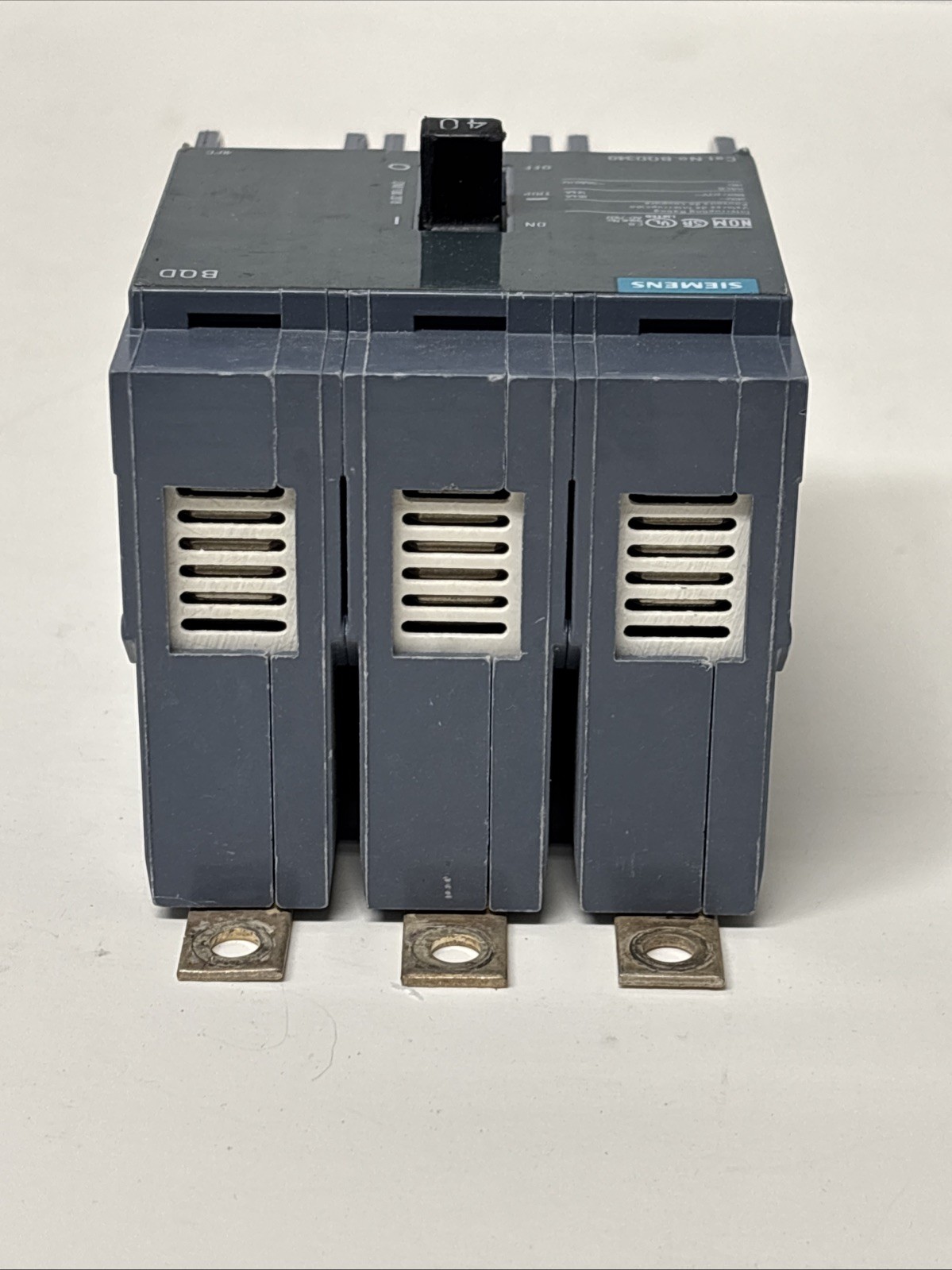 Siemens BQD340 3-Pole 40 Amp, 480V Circuit Breaker 40A BQD