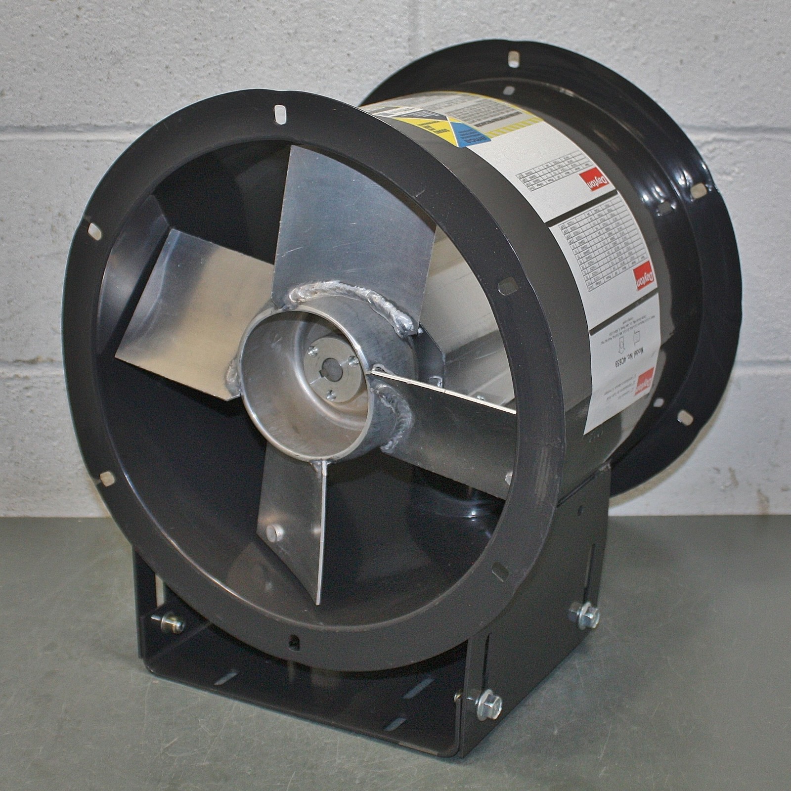 Dayton Tubeaxial Fan 166203A, 12″ Blade OD, Belt Drive, Max 2877 rpm, 2432 cfm