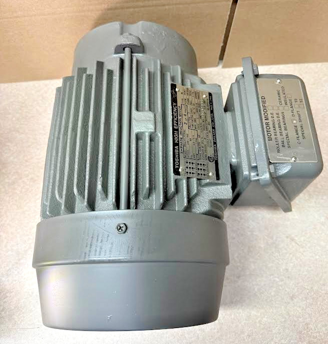 Toshiba B0024FLF2AOZ 2 HP 3-Phase Induction Motor 1740 RPM TEFC 56 Frame – NIB