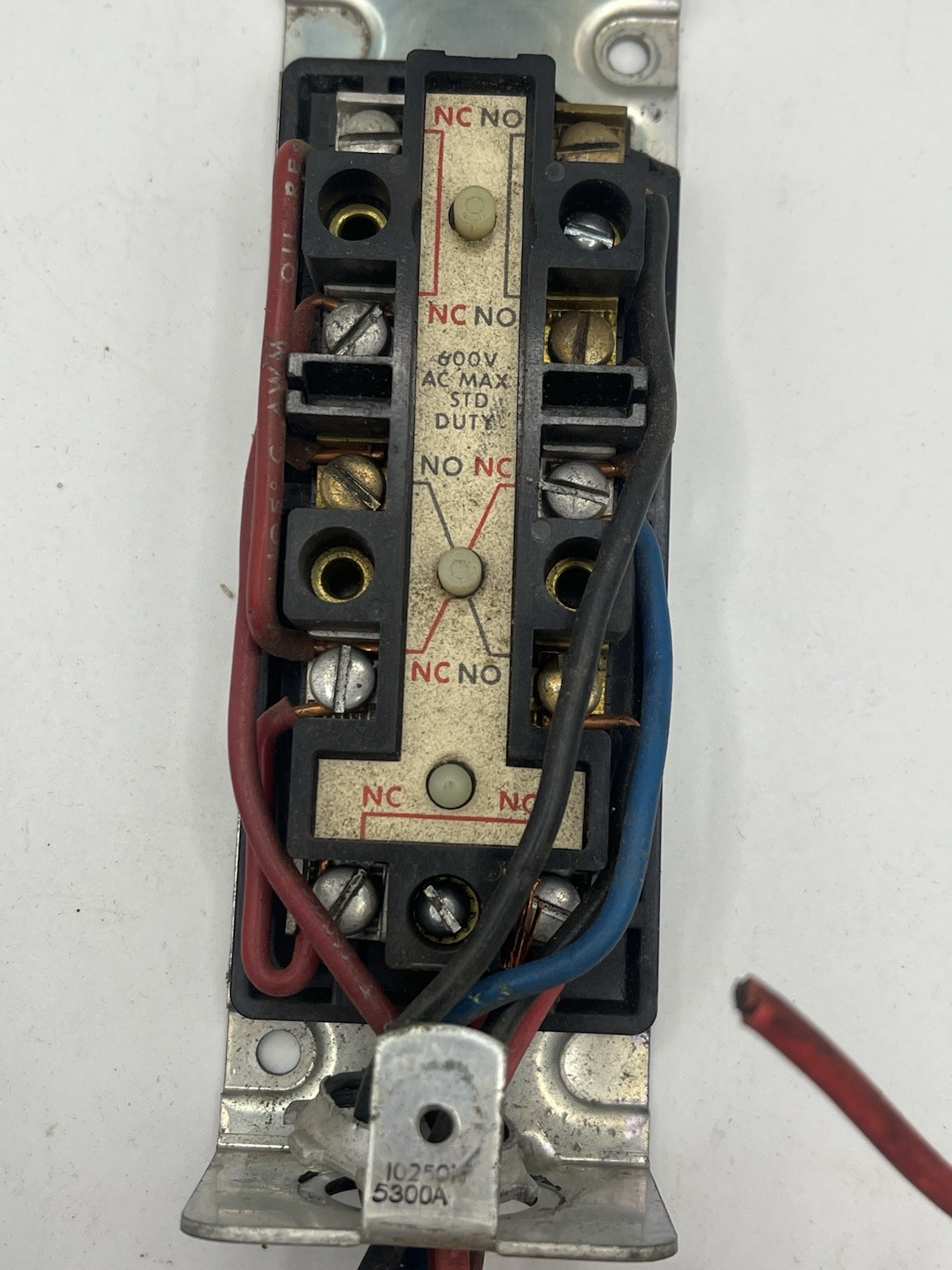 Cutler-Hammer 10250H 5300A Forward Reverse Stop Push Button Control Station