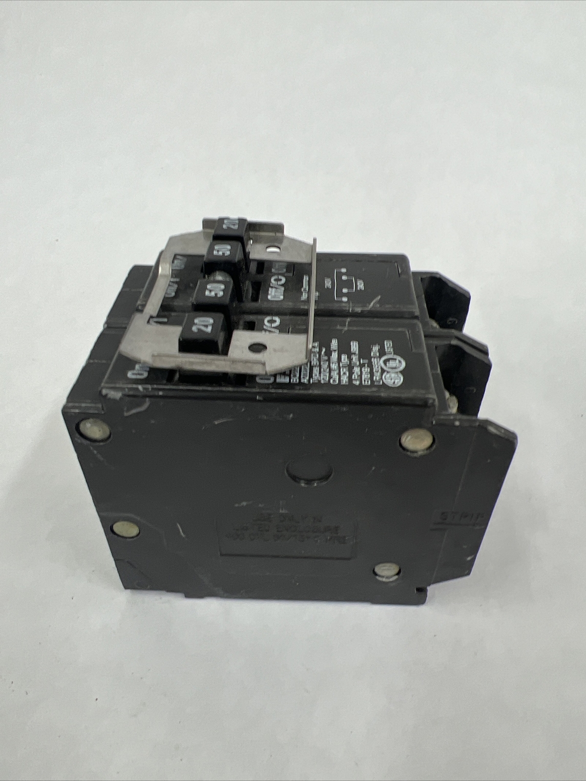 EATON Quad Circuit Breaker BQ220250 (1) 2-Pole 20A (1) 2-Pole 50A 120/240V