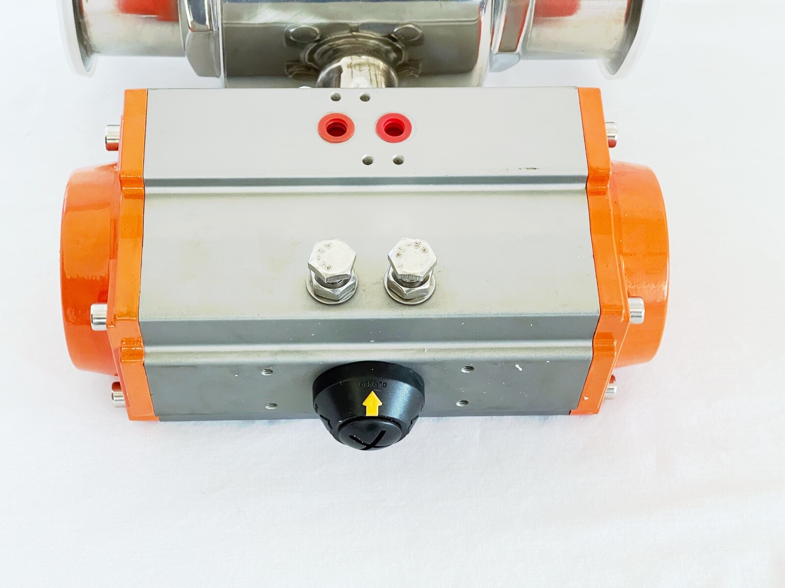 COVNA 4» Sanitary Pneumatic Ball Valve Tri-Clamp Quick Ferrule SS304 2-Way