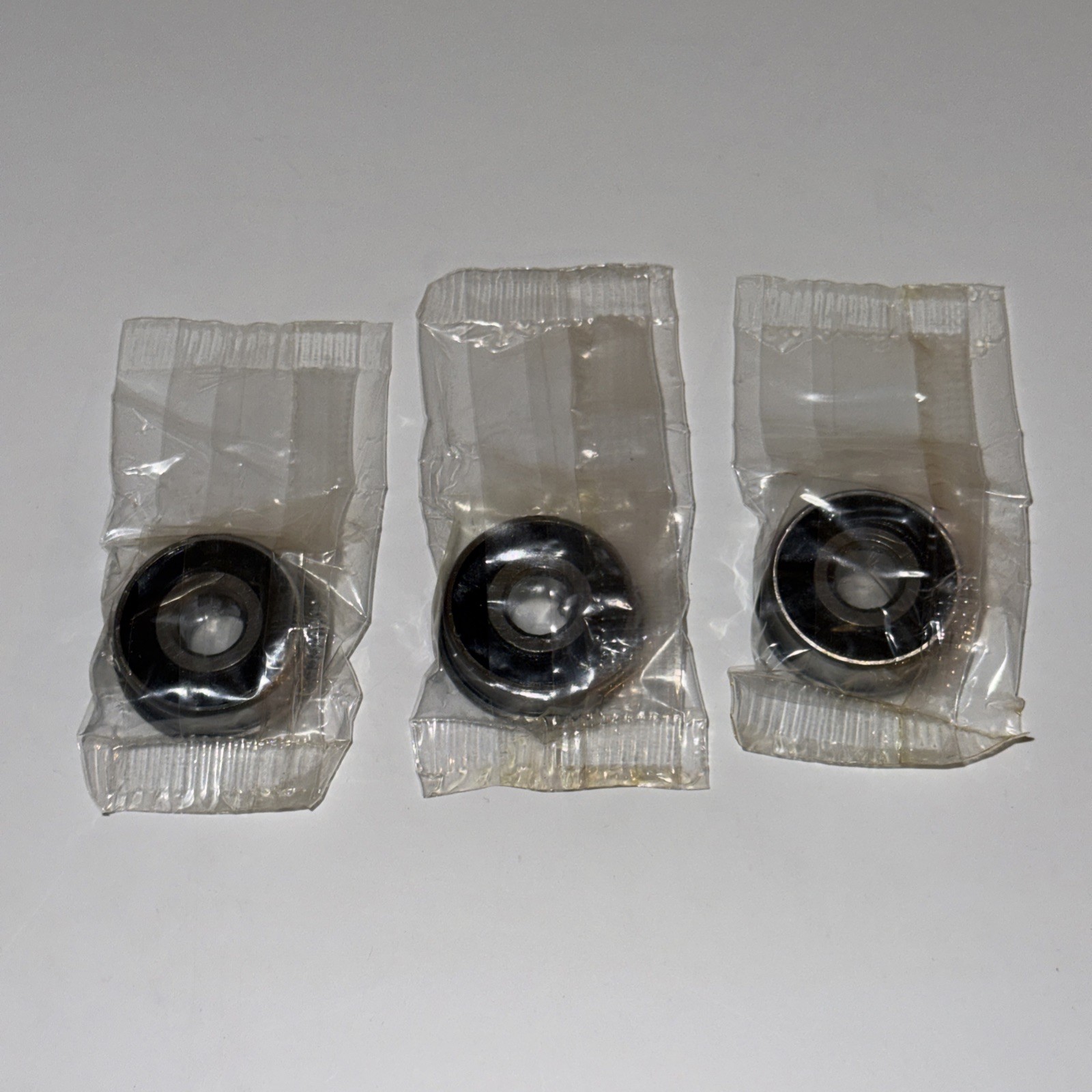 Nice 3014FDCTNTG18 Flanged Precision Ground Ball Bearing Brand New In Box