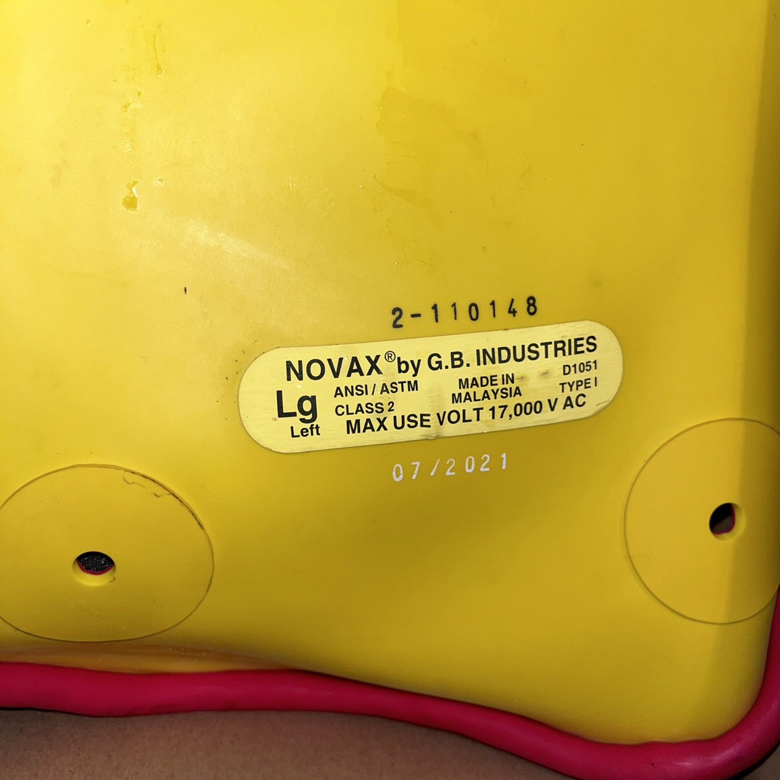 New NOVAX RUBBER INSULATING SLEEVES 199–2 – LARGE TYPE 1 CLASS 2 B CURVED ELBOW