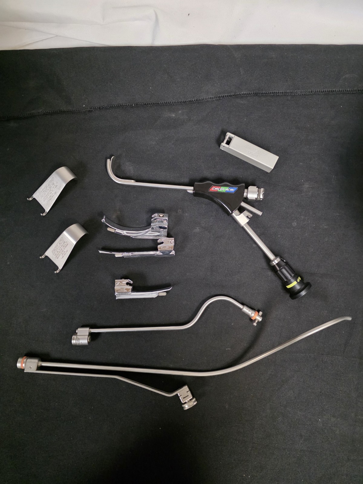 Circon ACMI Lars AL Long Adult Laryngoscope Set w/ Case