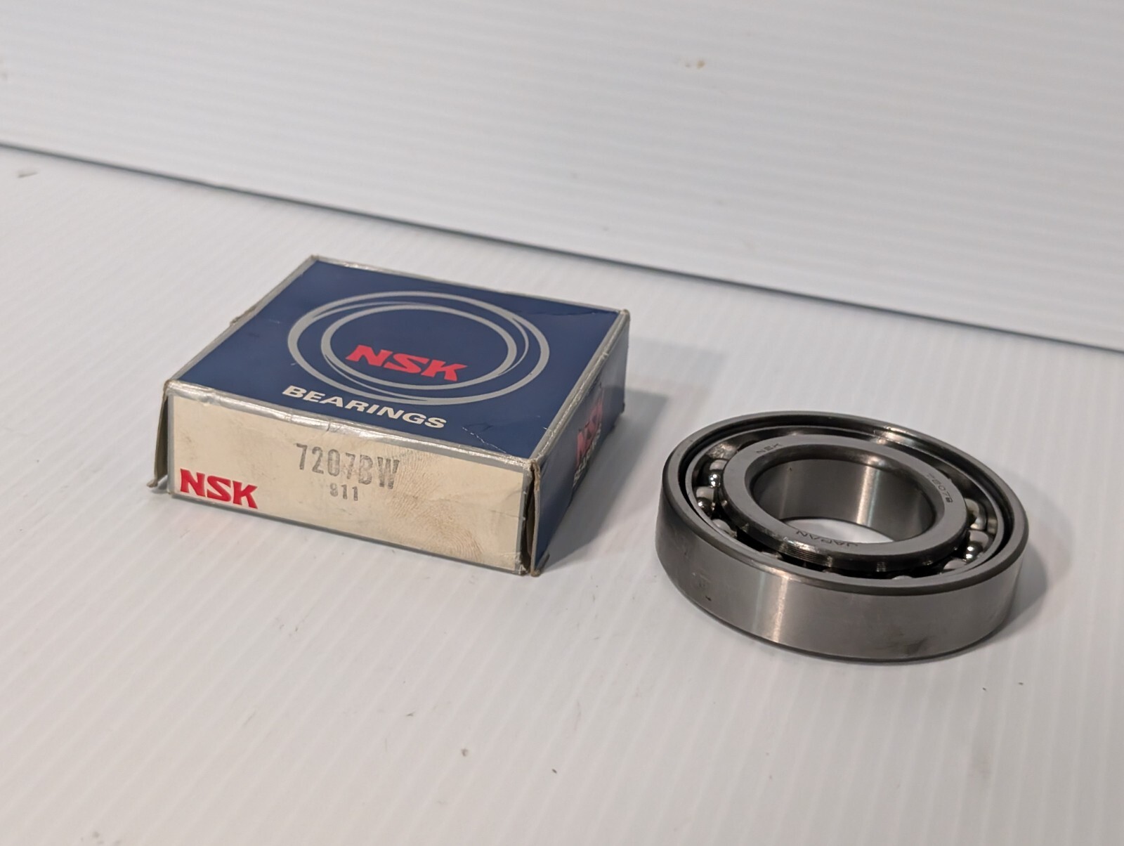 NSK 7207BWG Angular Contact Ball Bearing – Free Returns